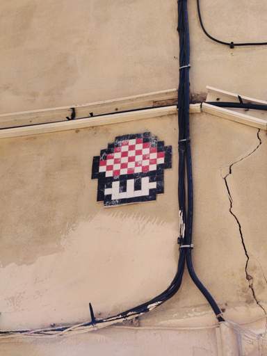 Feed item
