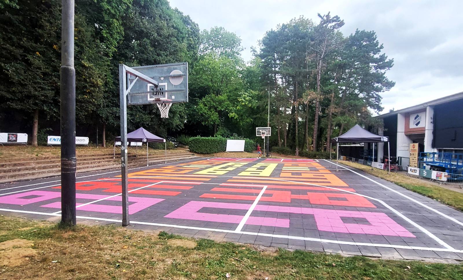 Mister Cash—Alien Hieroglyphics