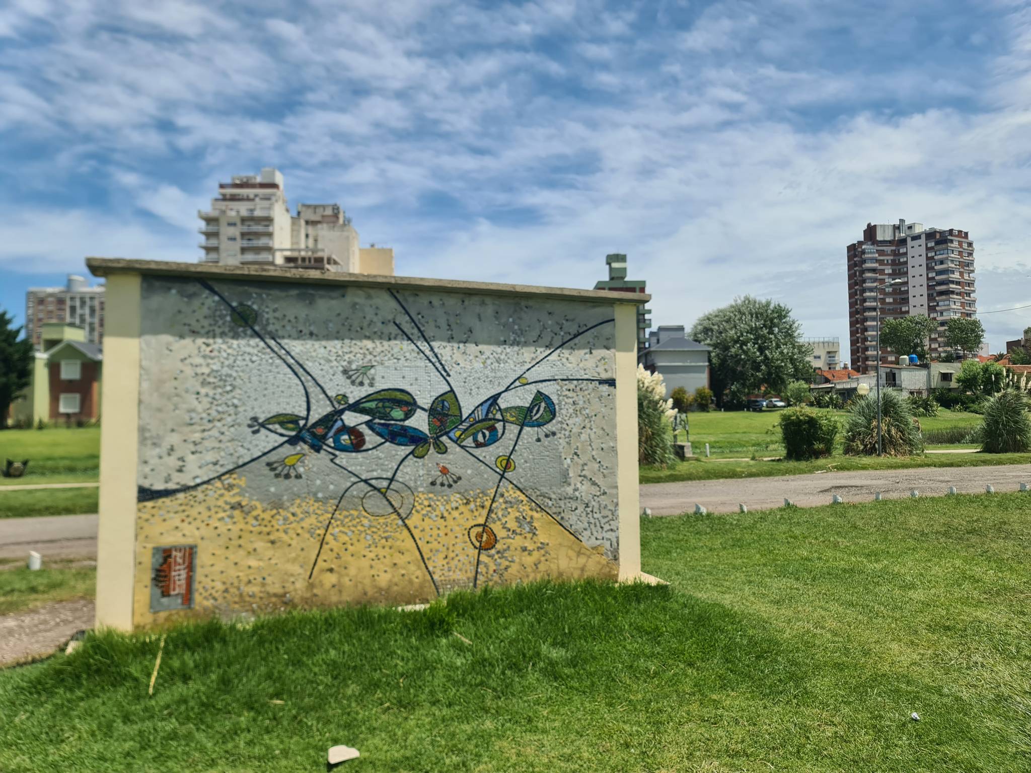 Escuela De Cerámica Rogelio Yrurtia&mdash;Homenaje a Miró