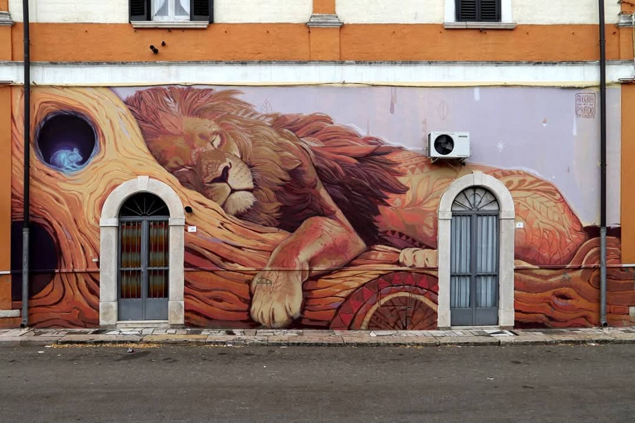 Alegria del Prado&mdash;The lion is sleeping