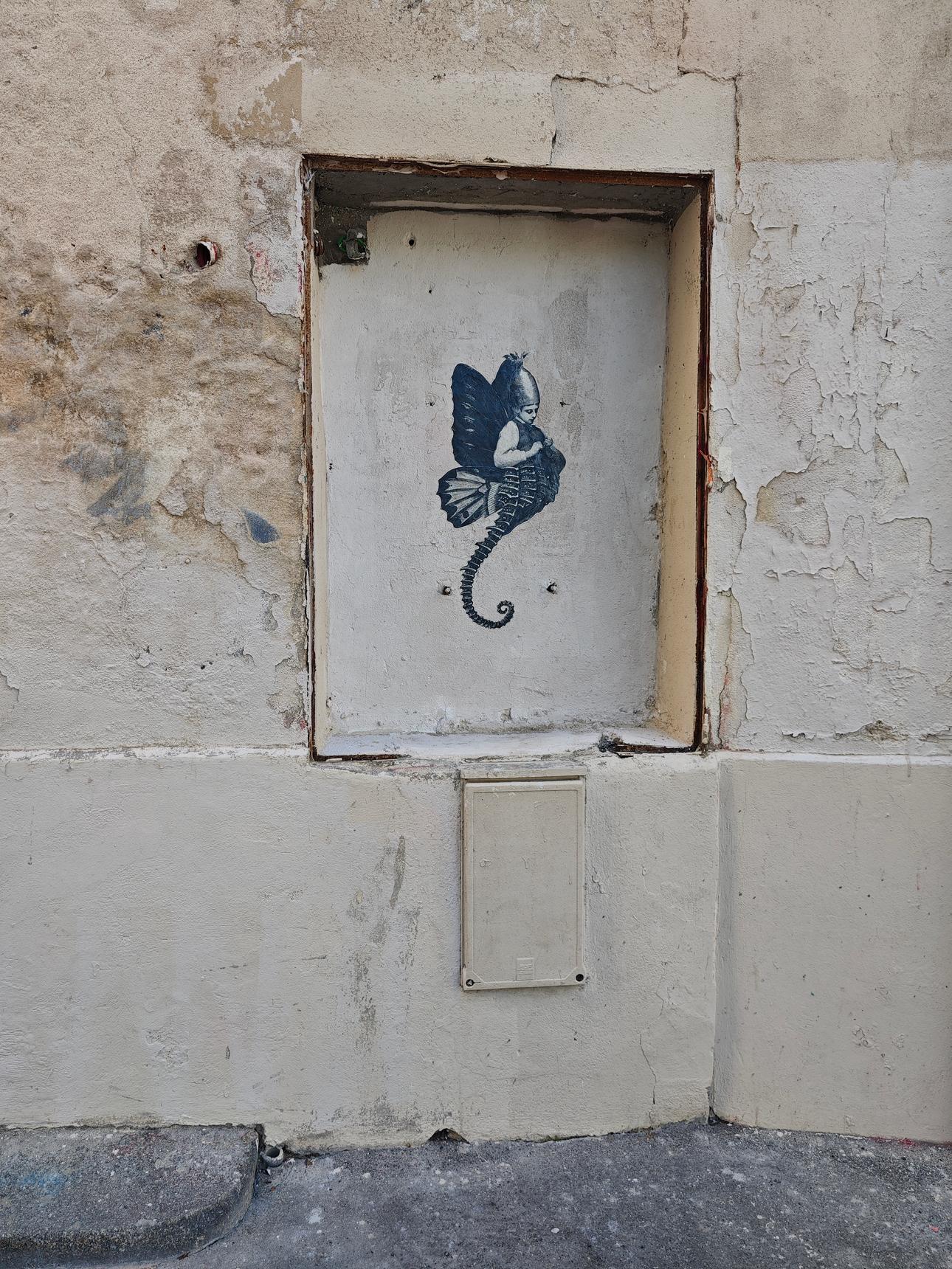 Mélanie Busnel—"Collages en rue"