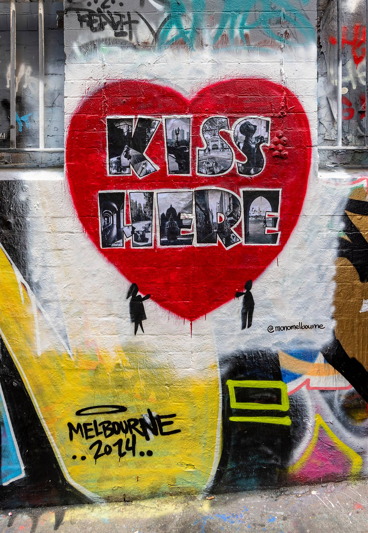 Monochromatic Melbourne&mdash;Kiss Here