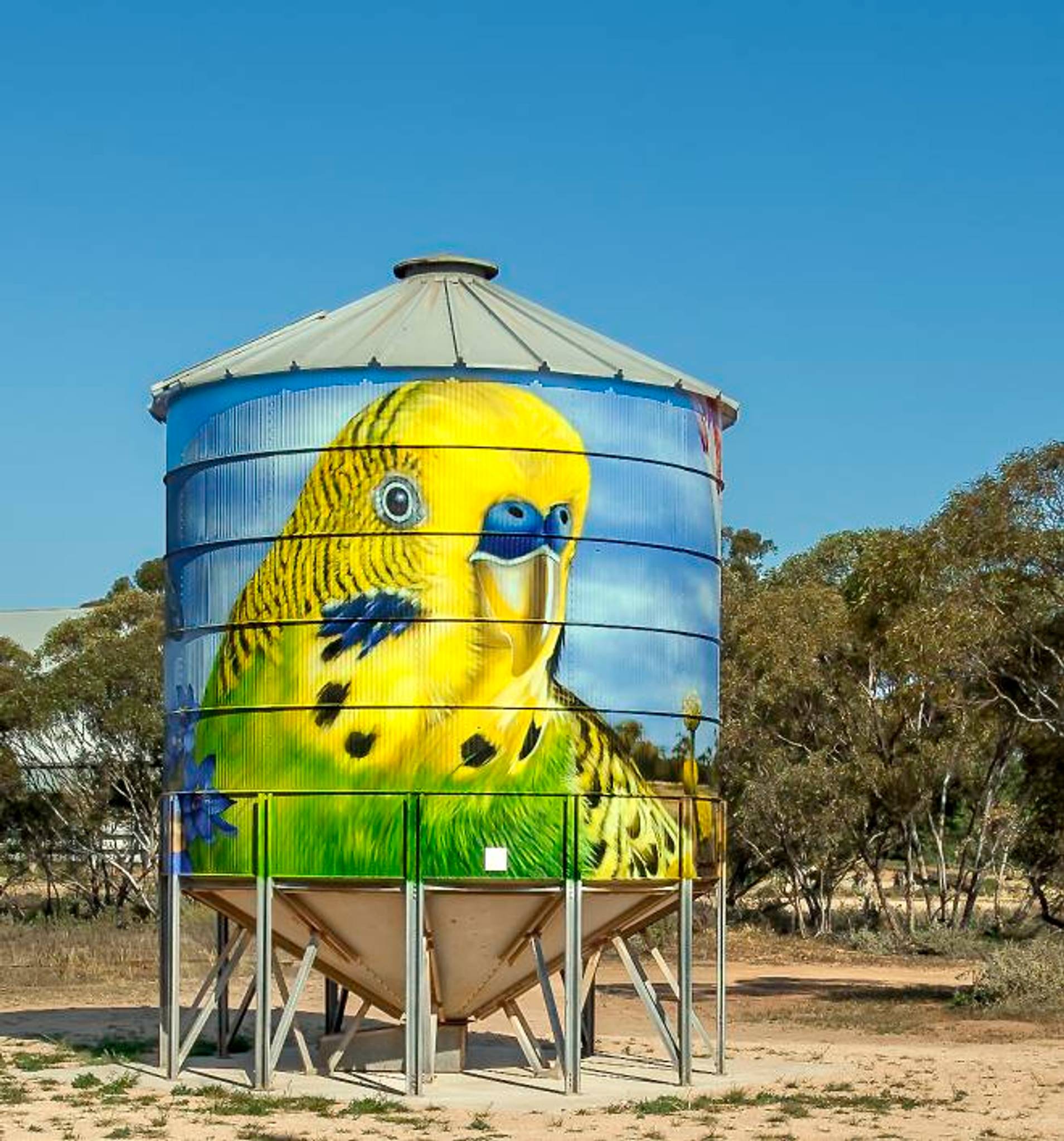 Dvate, Justin Fennelseed&mdash;Werrimull Mobile Silos