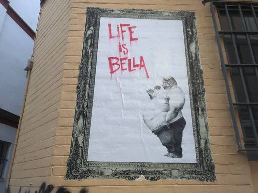 Life is bella