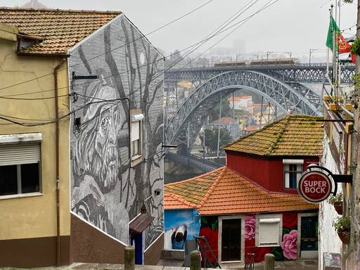 “O guardião das Escadas dos Guindais”