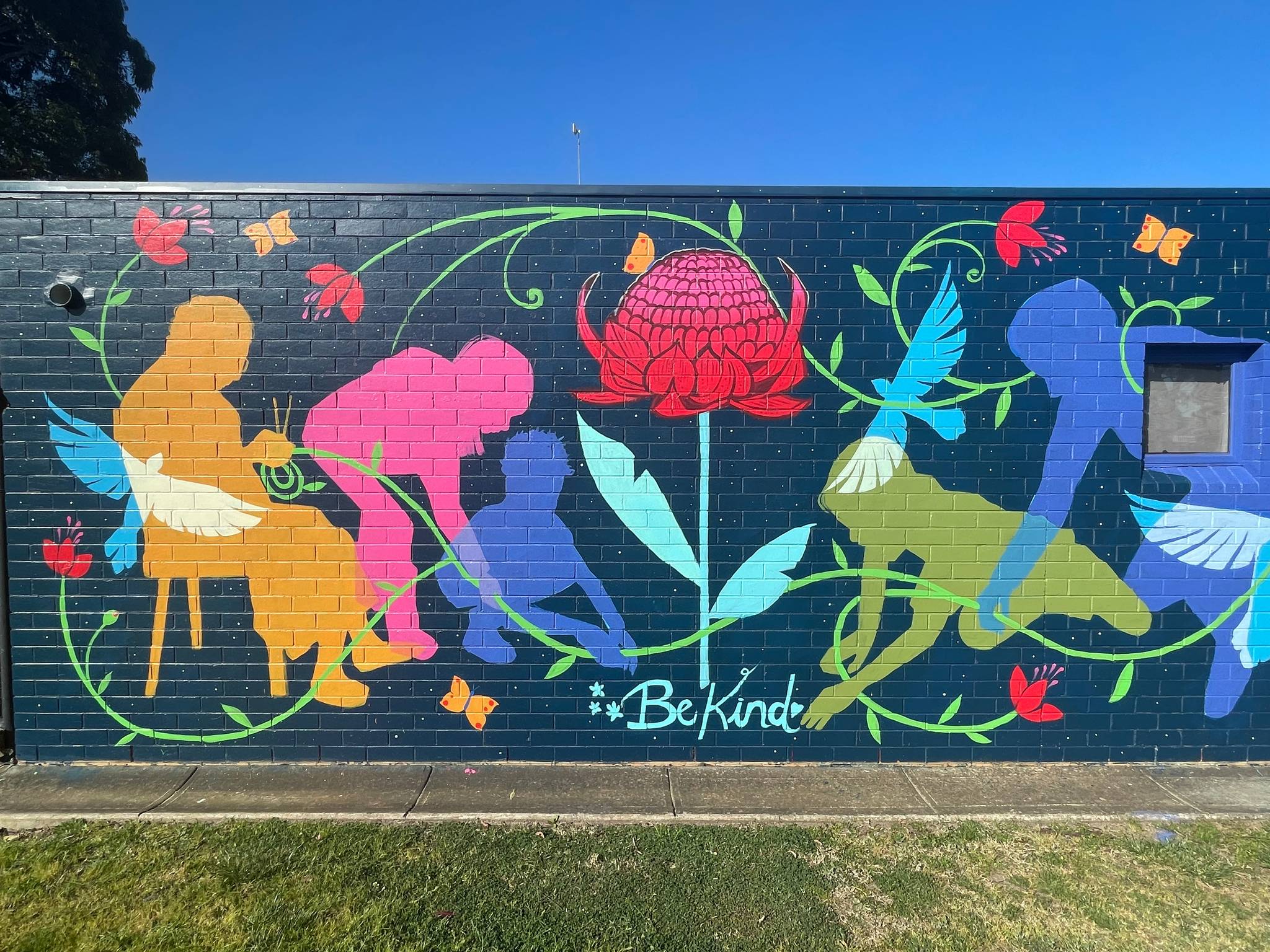 Katira Art&mdash;Delahey Community Centre Mural 