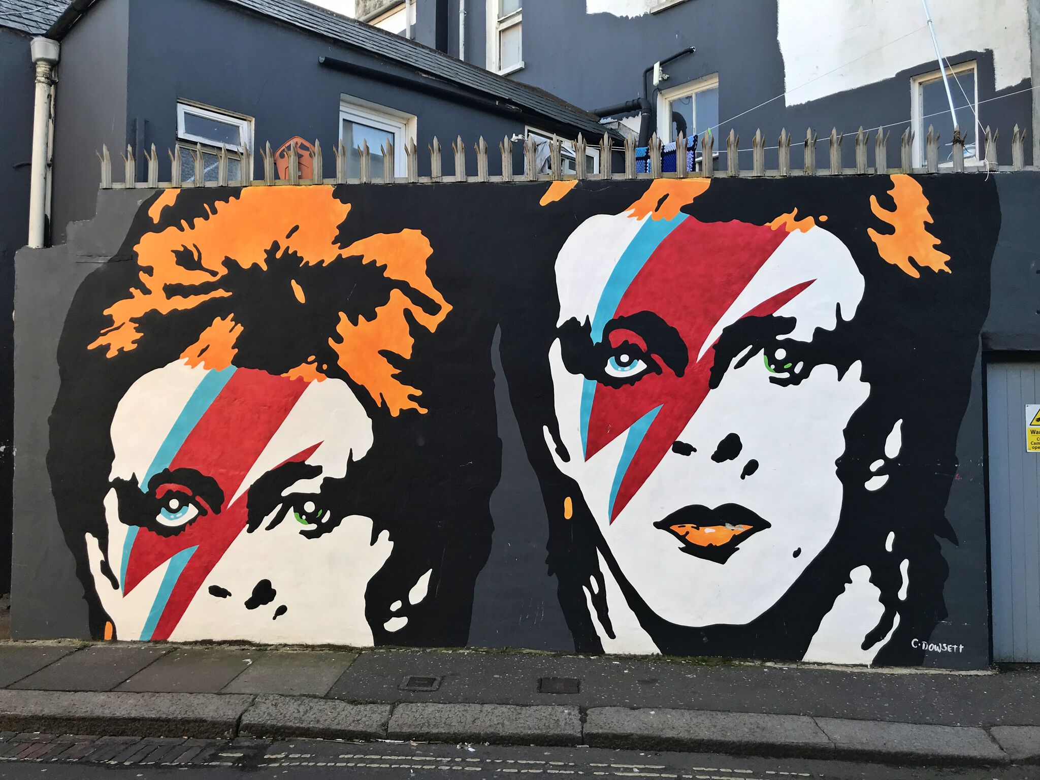 Chloe Dowsett&mdash;David Bowie pop art mural