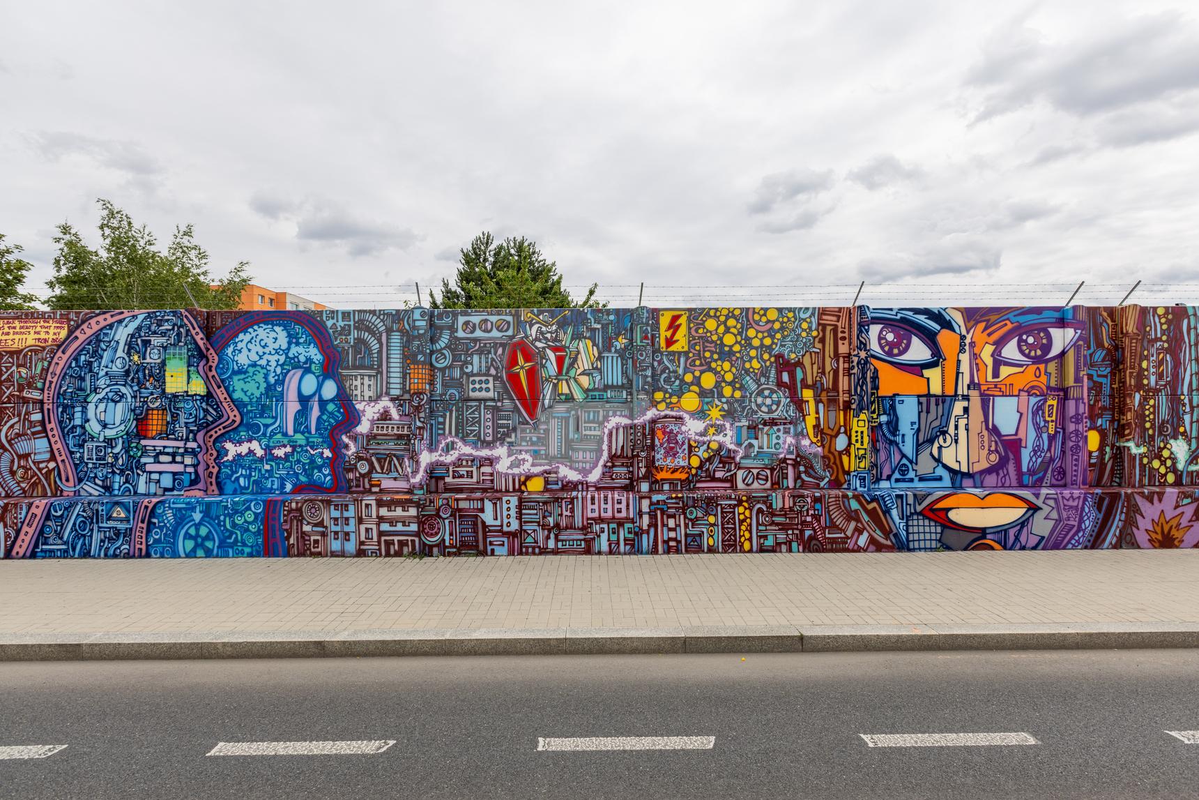Michal Škapa a.k.a. TRON—HABITAT MURAL