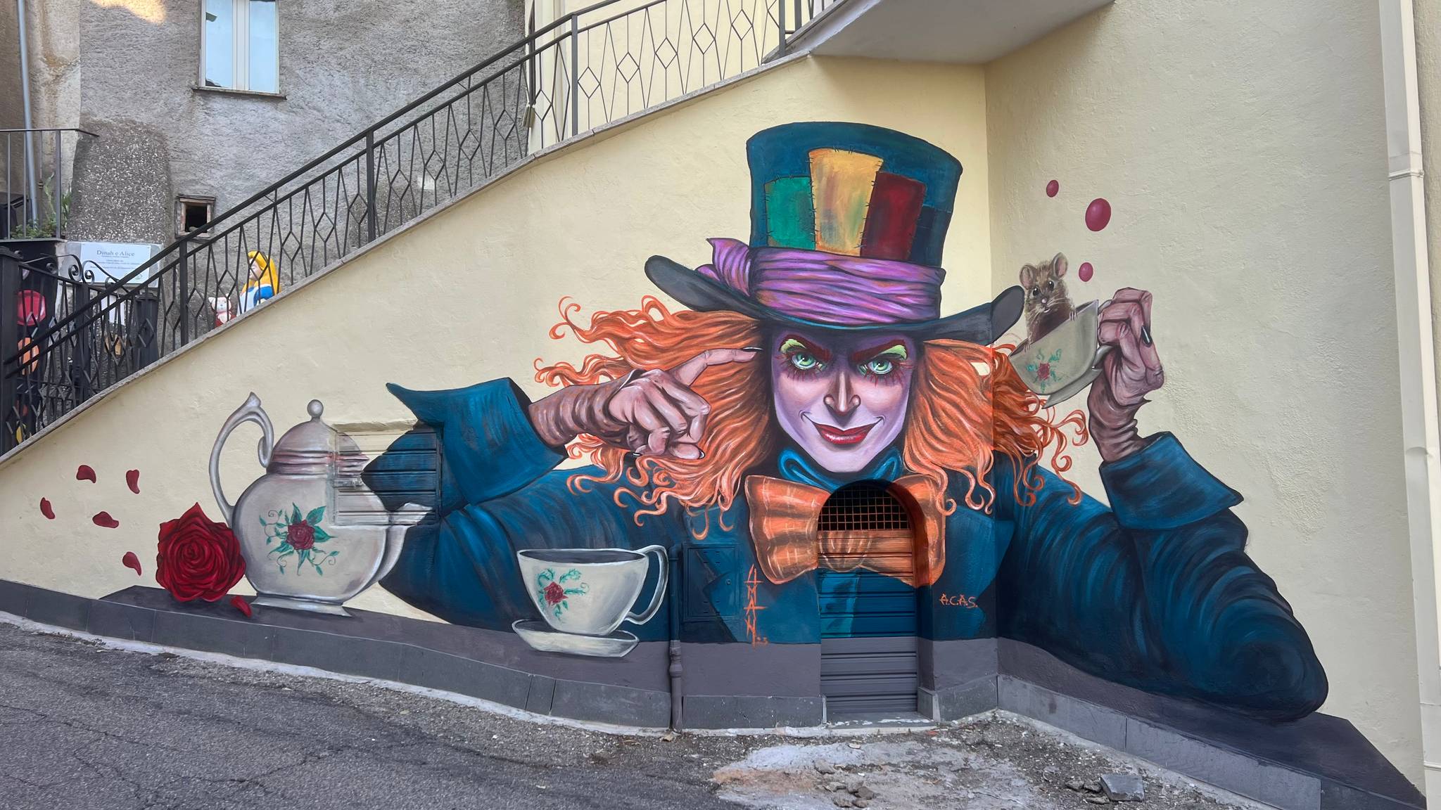 Uman&mdash;mad hatter