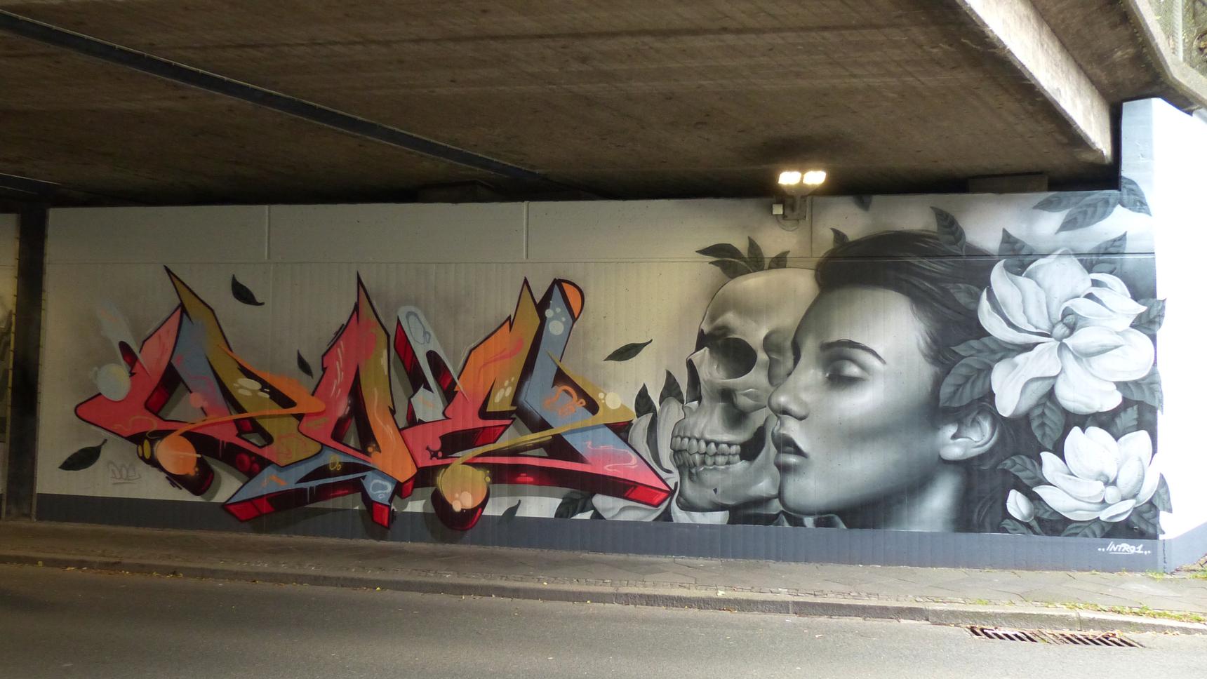 —Railway underpass at Riemker Straße