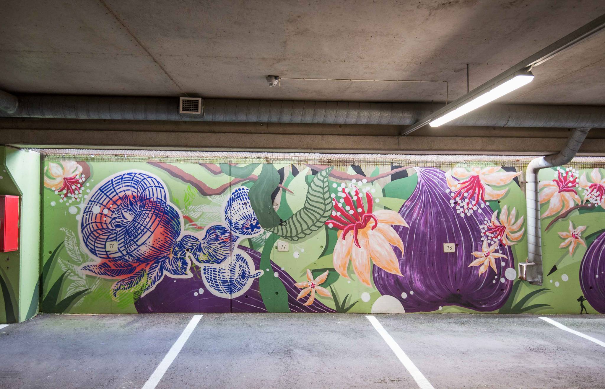 JESSE PASANEN, Maikki Rantala, Essi Ruuskanen, Street Art Vantaa&mdash;Paintings in Ruukkupark parking hall (2020)