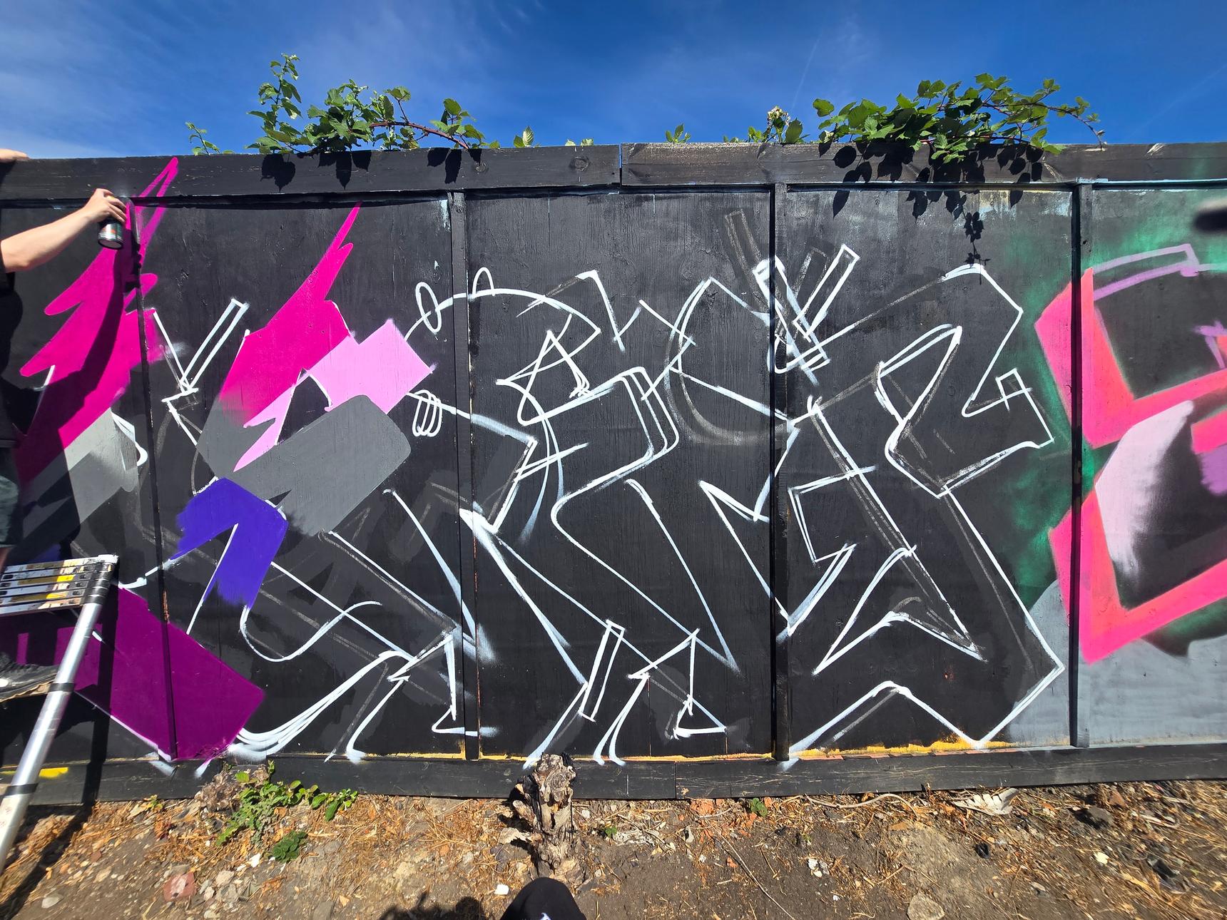 REET—Untitled