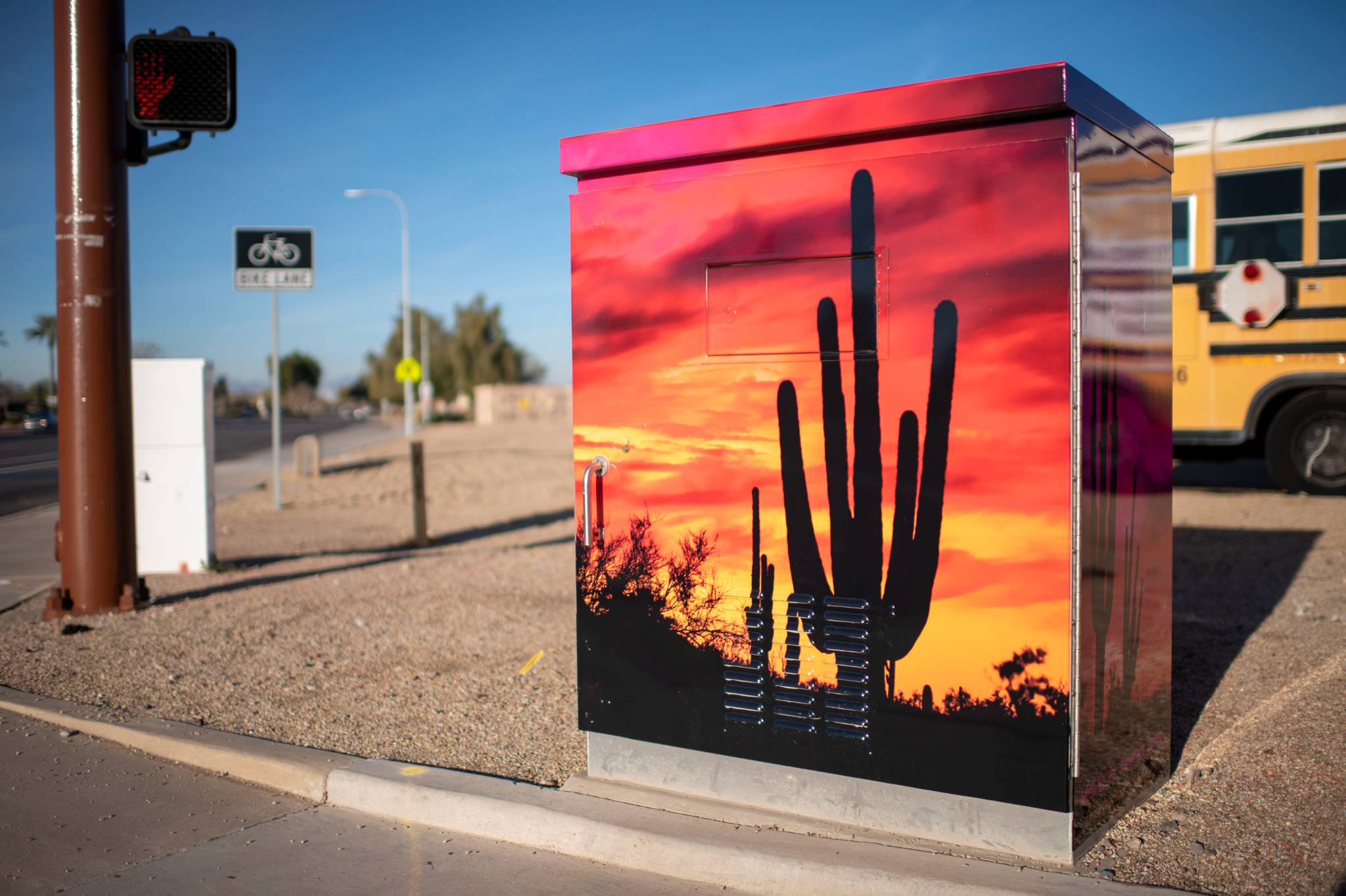 Annemarie Comes&mdash;Traffic Control Box