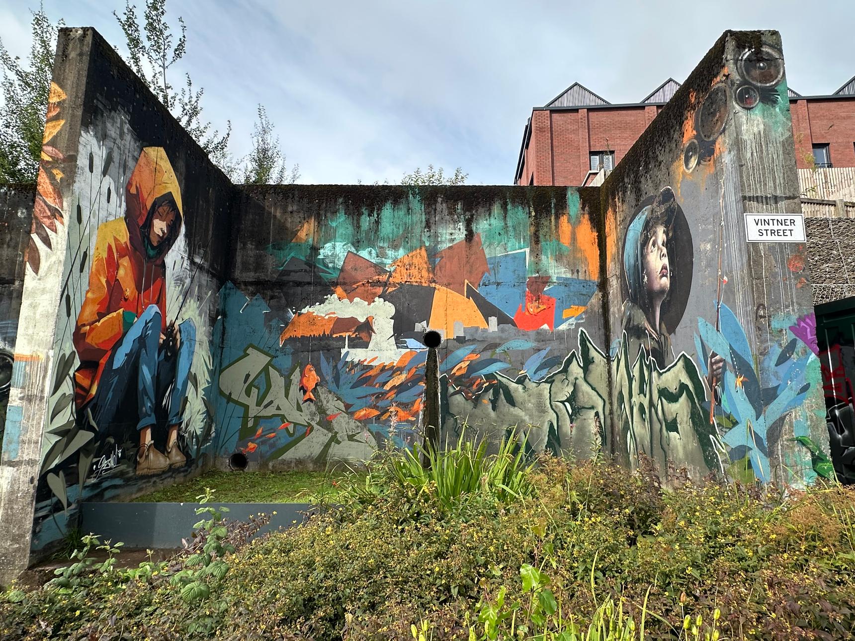Epod, gazmac, the guzzler, wee thistles, macismmm, naw gnar rang wan—Dundashill Mural
