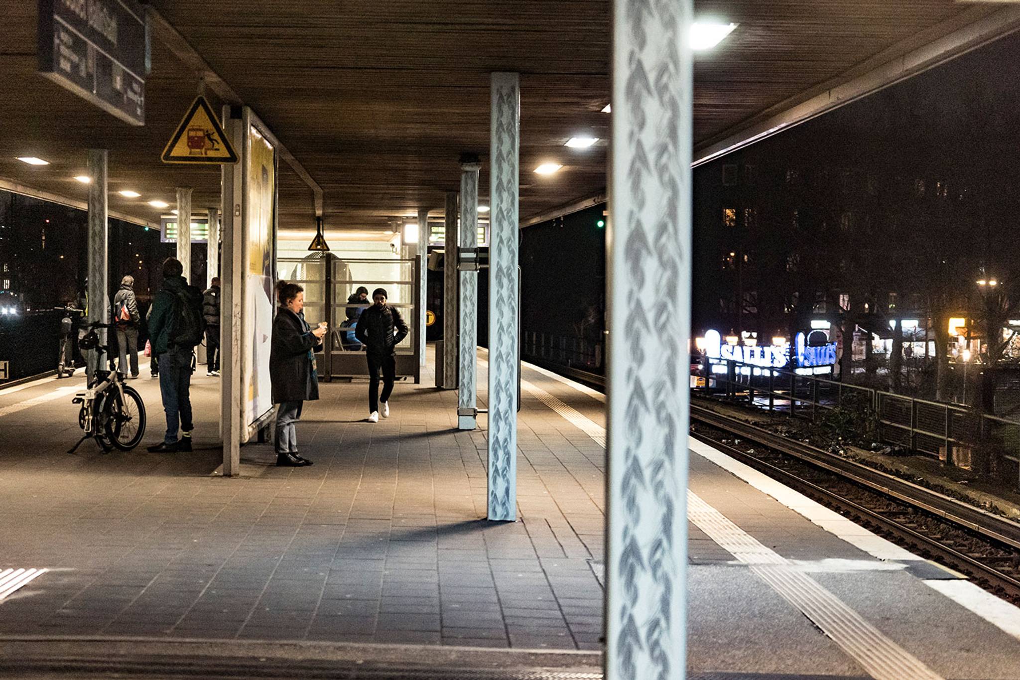 Lapiz&mdash;Faces of Veddel (Metro Station Veddel)