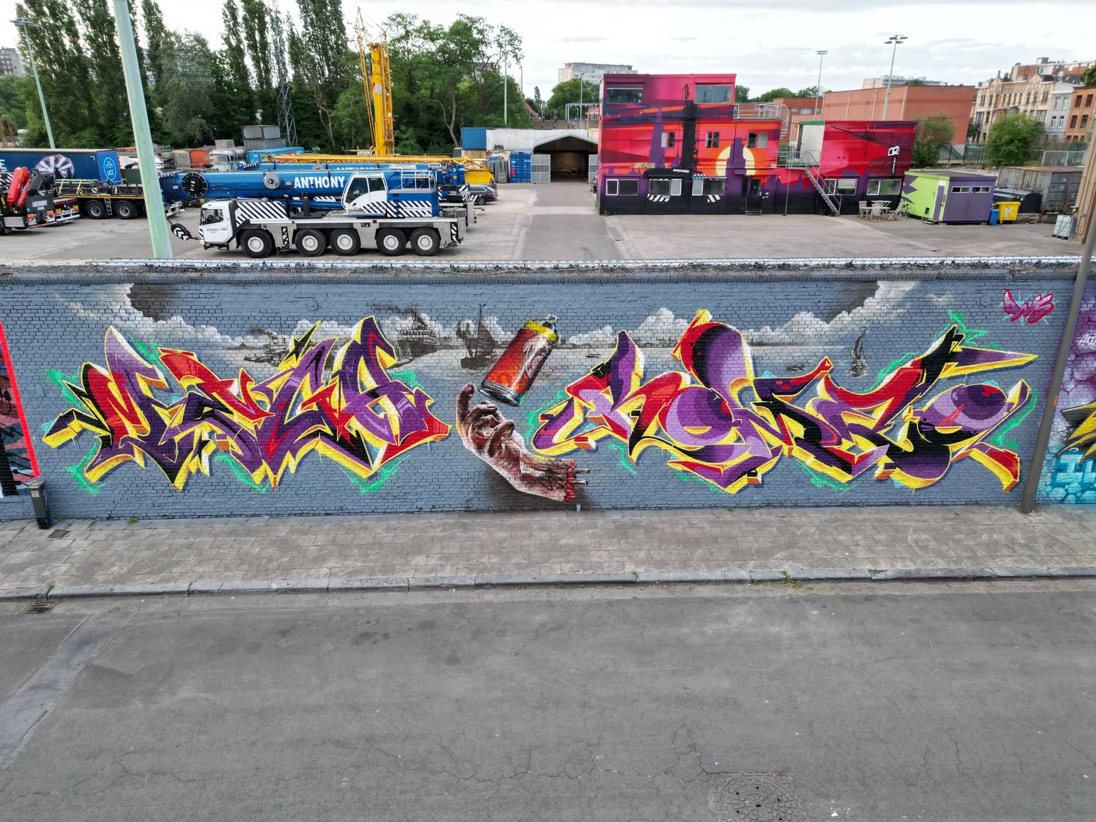 MoS 2025: the Chosen Cause by Mega, ETRS, Romeo - Street Art Cities