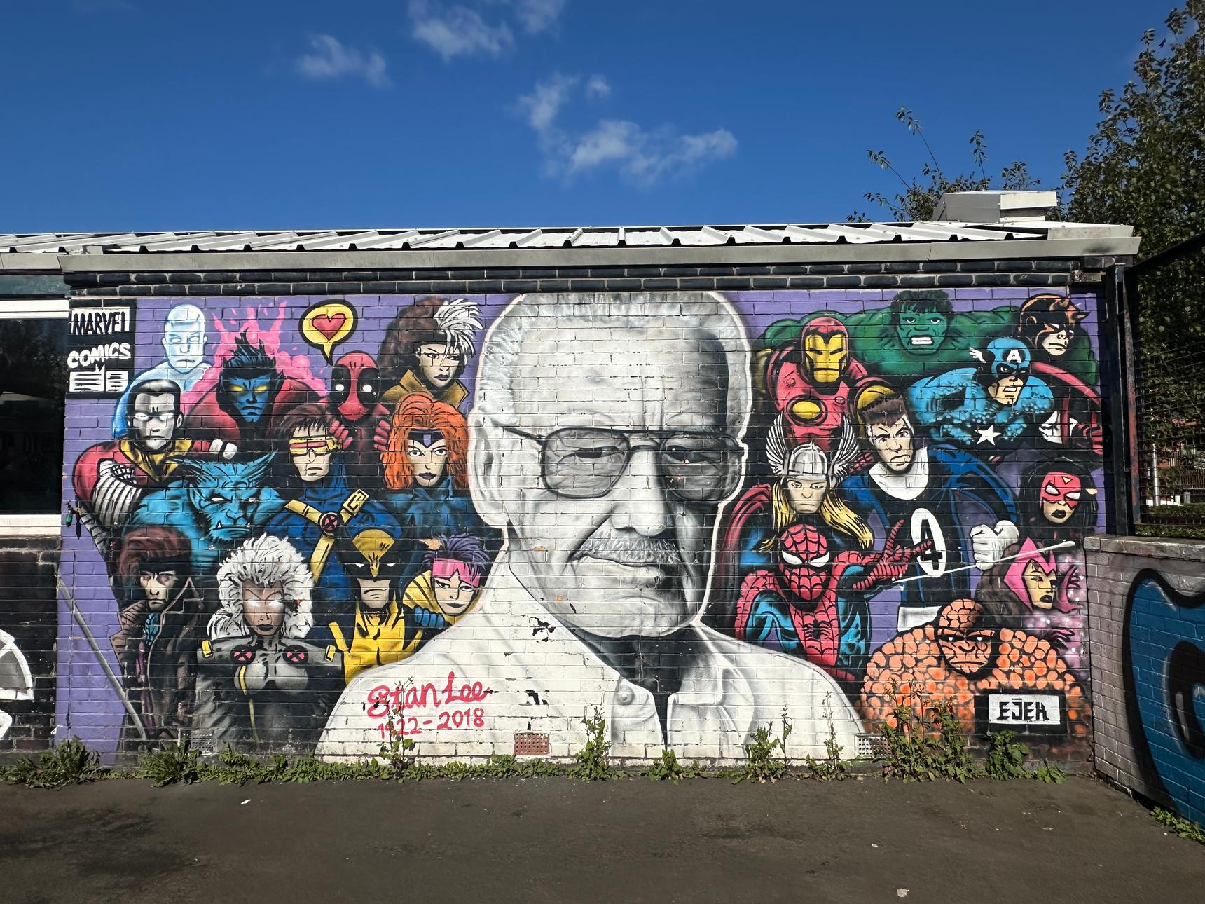 Ejek—Stan Lee