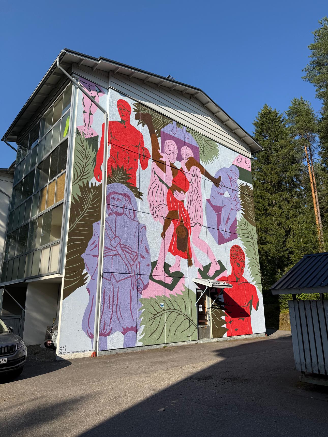 VAAF—You have to get naked to get into the museum