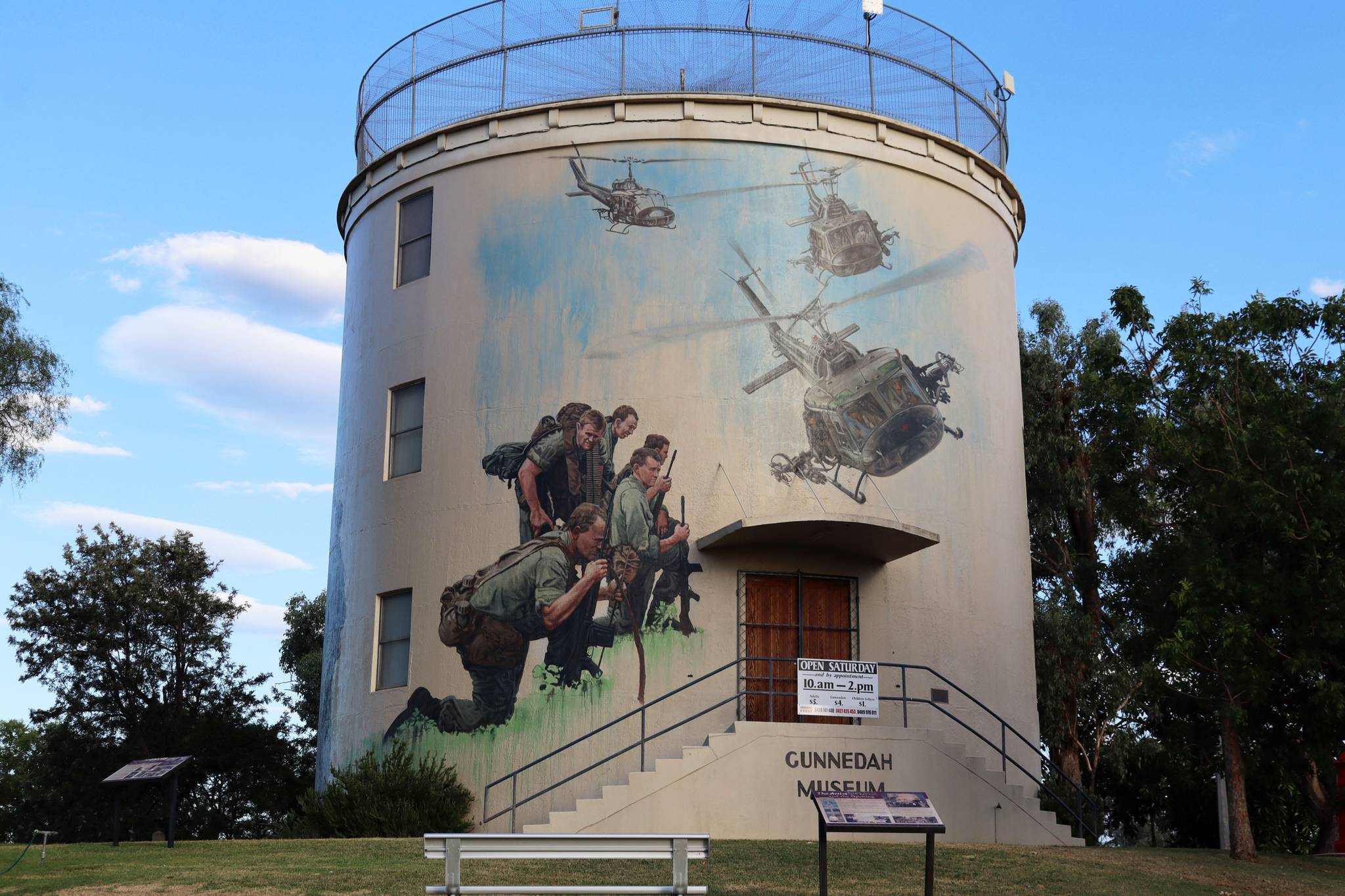 Jenny McCracken&mdash;Gunnedah Water Tower Museum Artwork