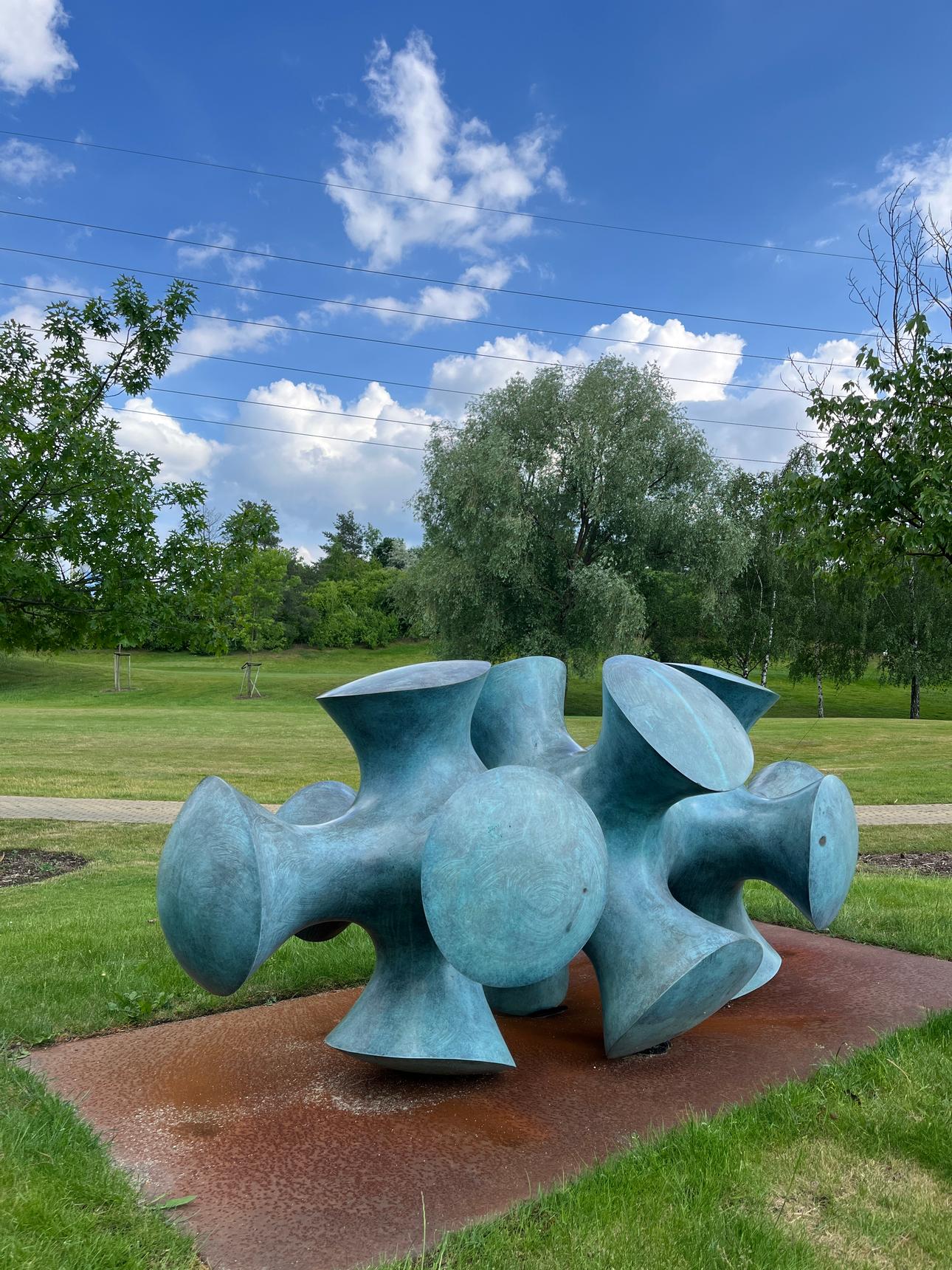 —Galerie Golf Hostivař
