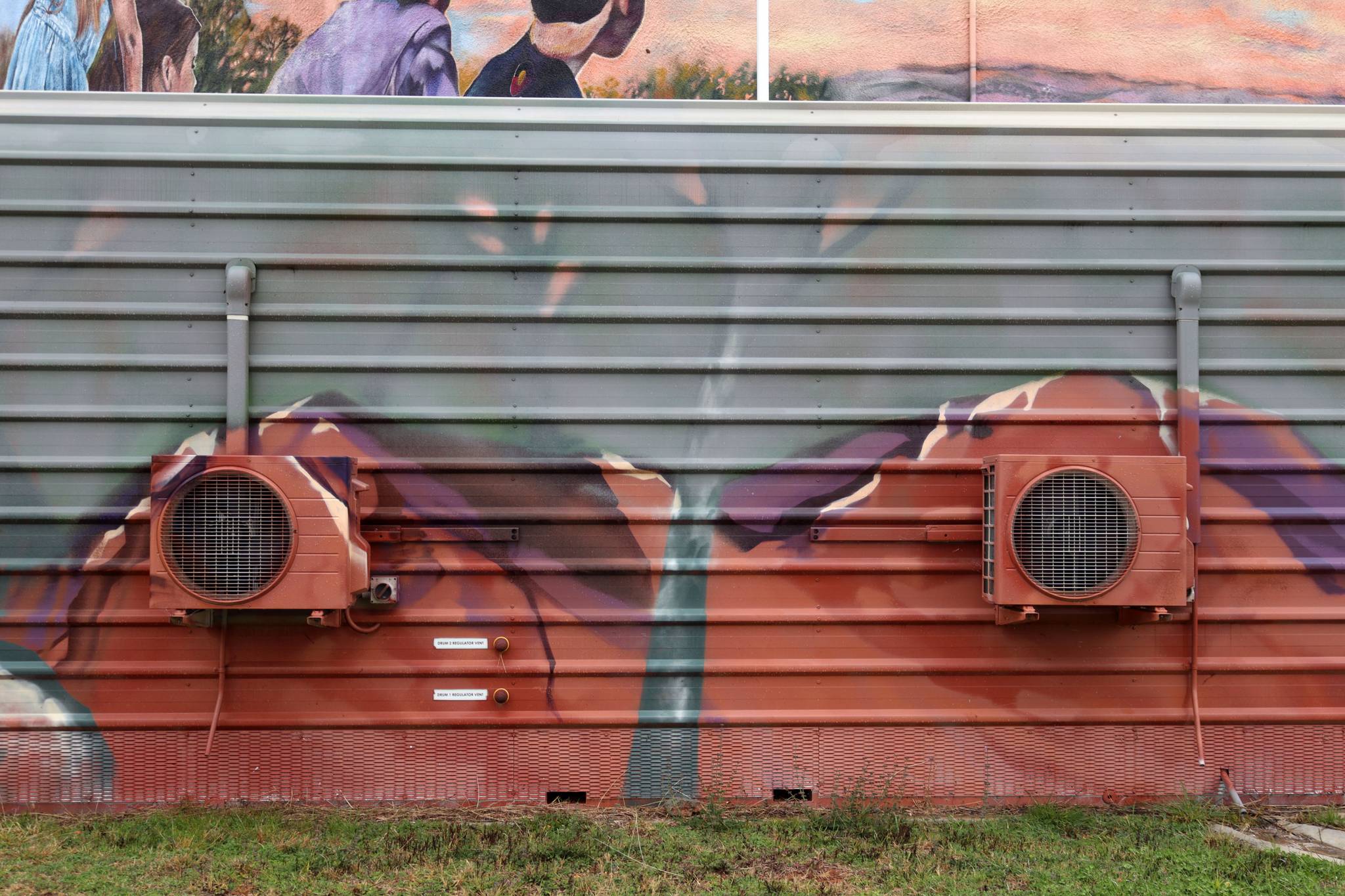 Drapl, The Zookeeper, The Brightsiders&mdash;Cowra POW Water Tank Mural