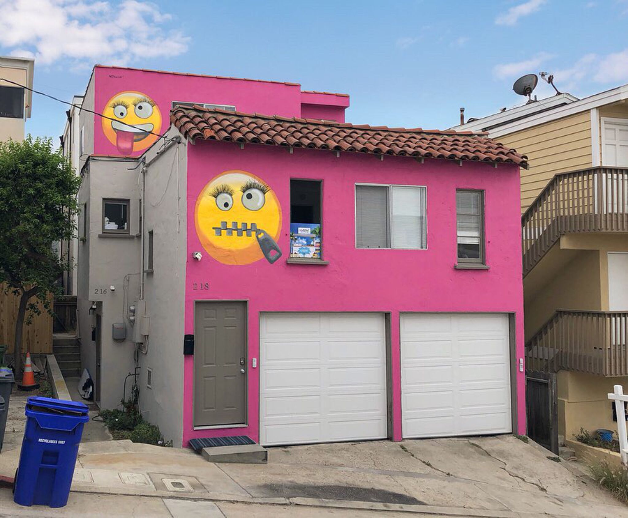 Z The Art&mdash;The Emoji House