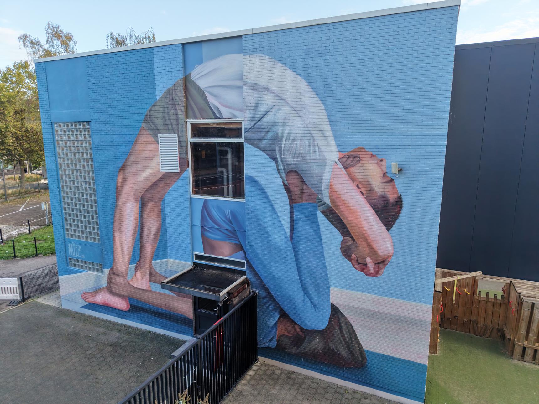 Artez—Simple Acrobatics