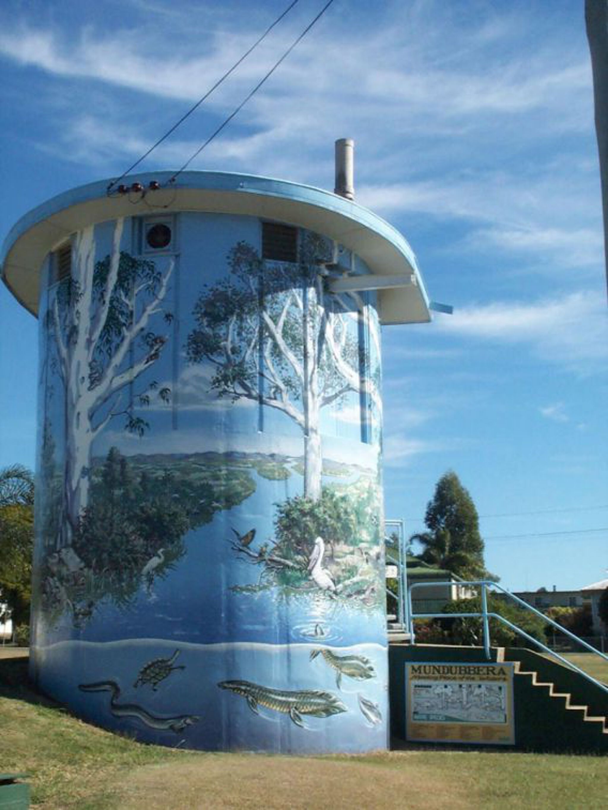 Australian Silo Art Trail, Rain Hart&mdash;Mundubbara Water Tower Art