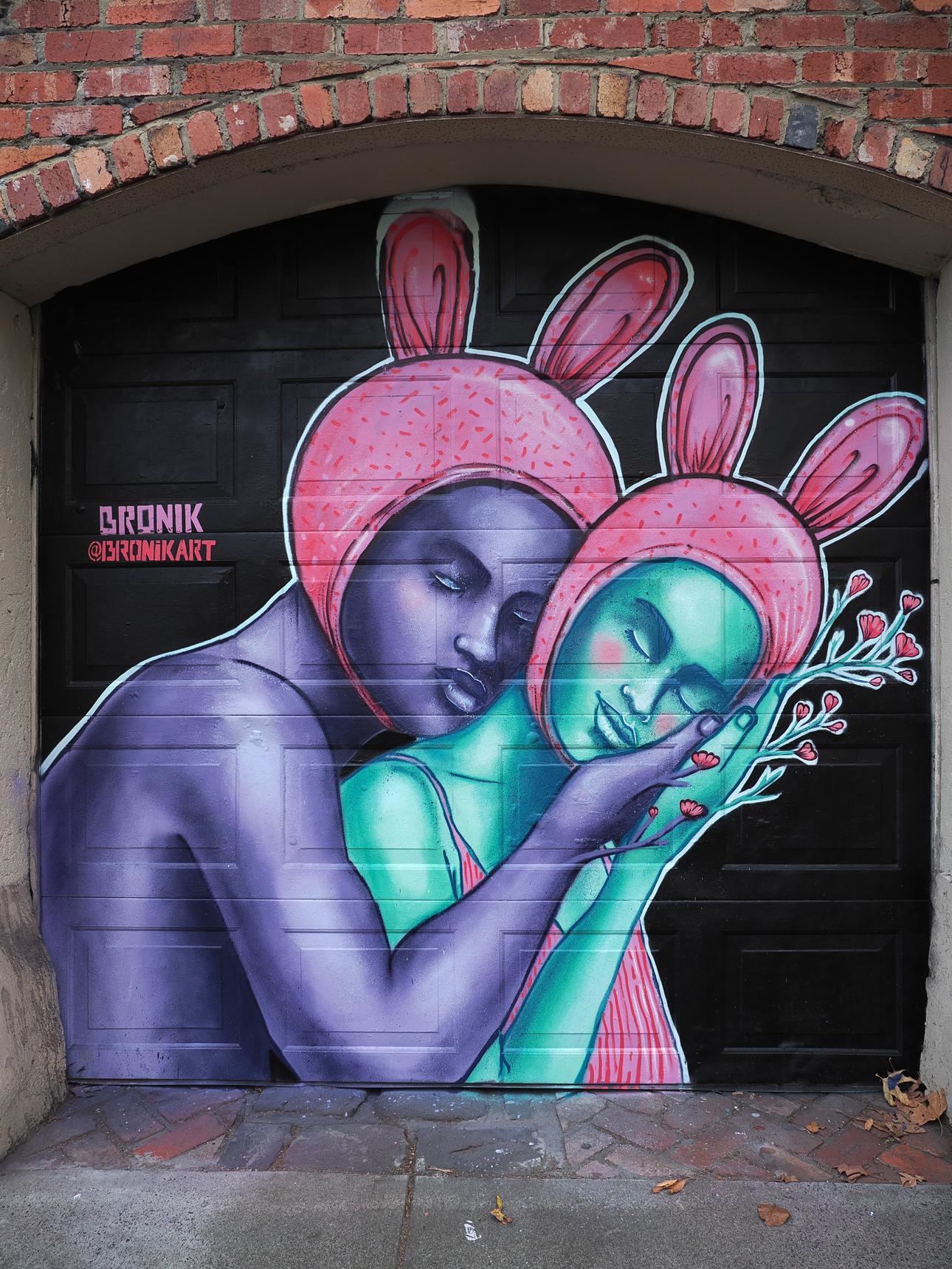 BRONIK—Softly Held
