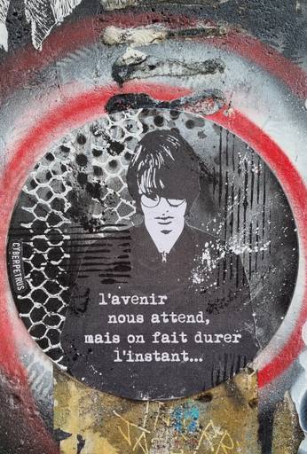 "L'avenir nous attend mais on fait durer l'instant"