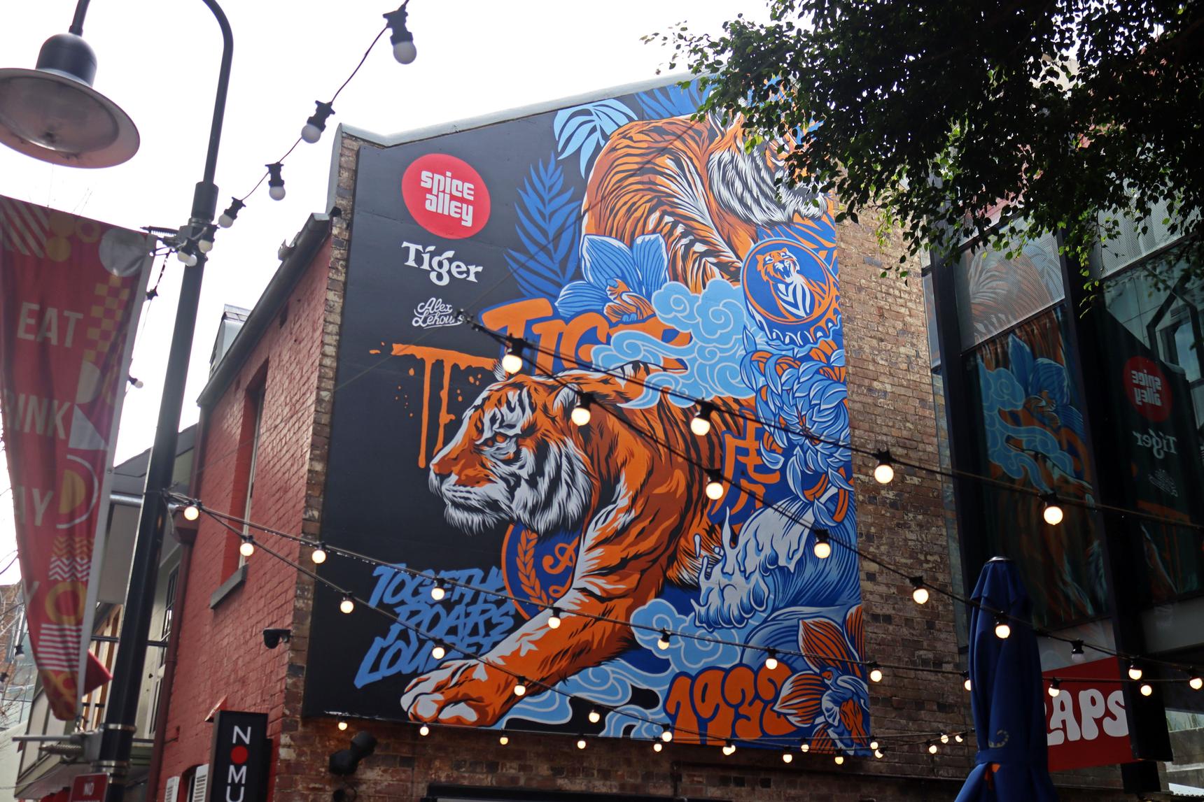 Alex Lehours—Tiger