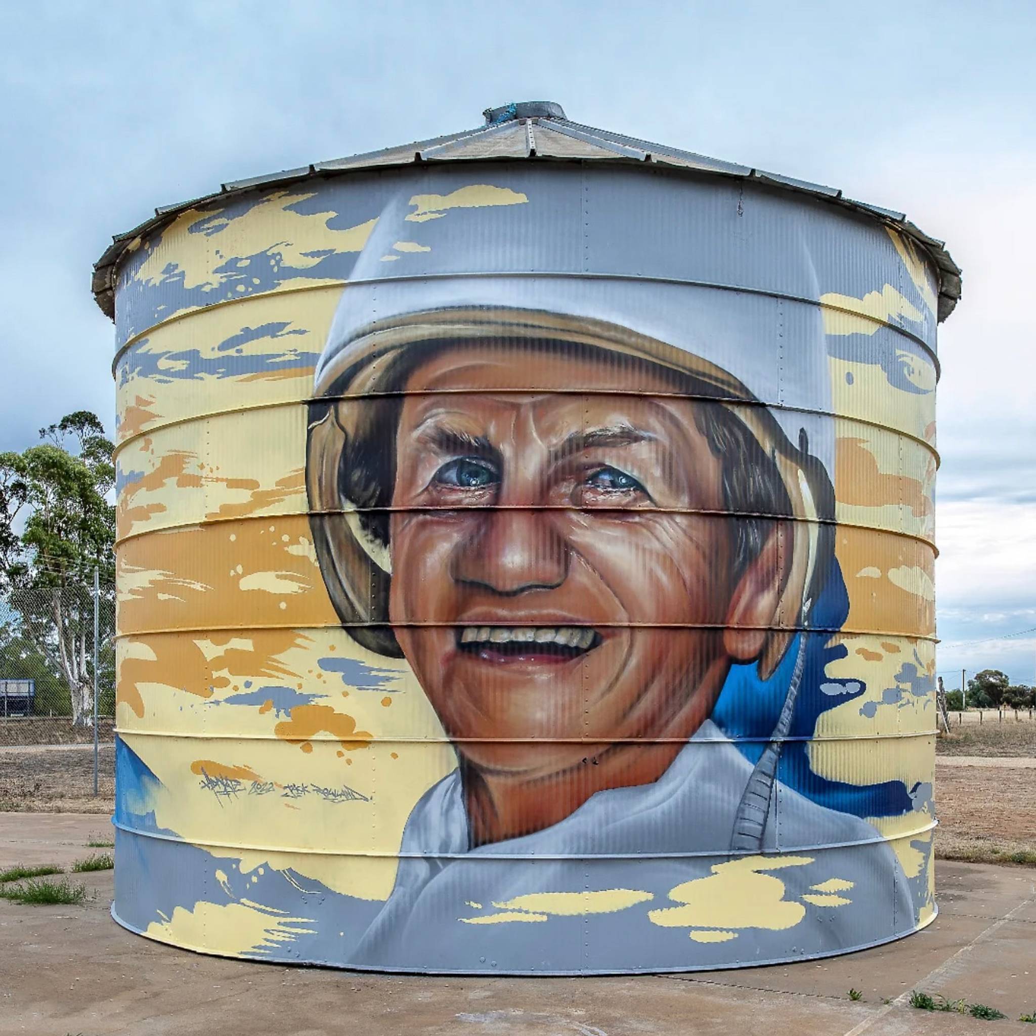 Adnate, Jack Rowland&mdash;Watchem Water Tank