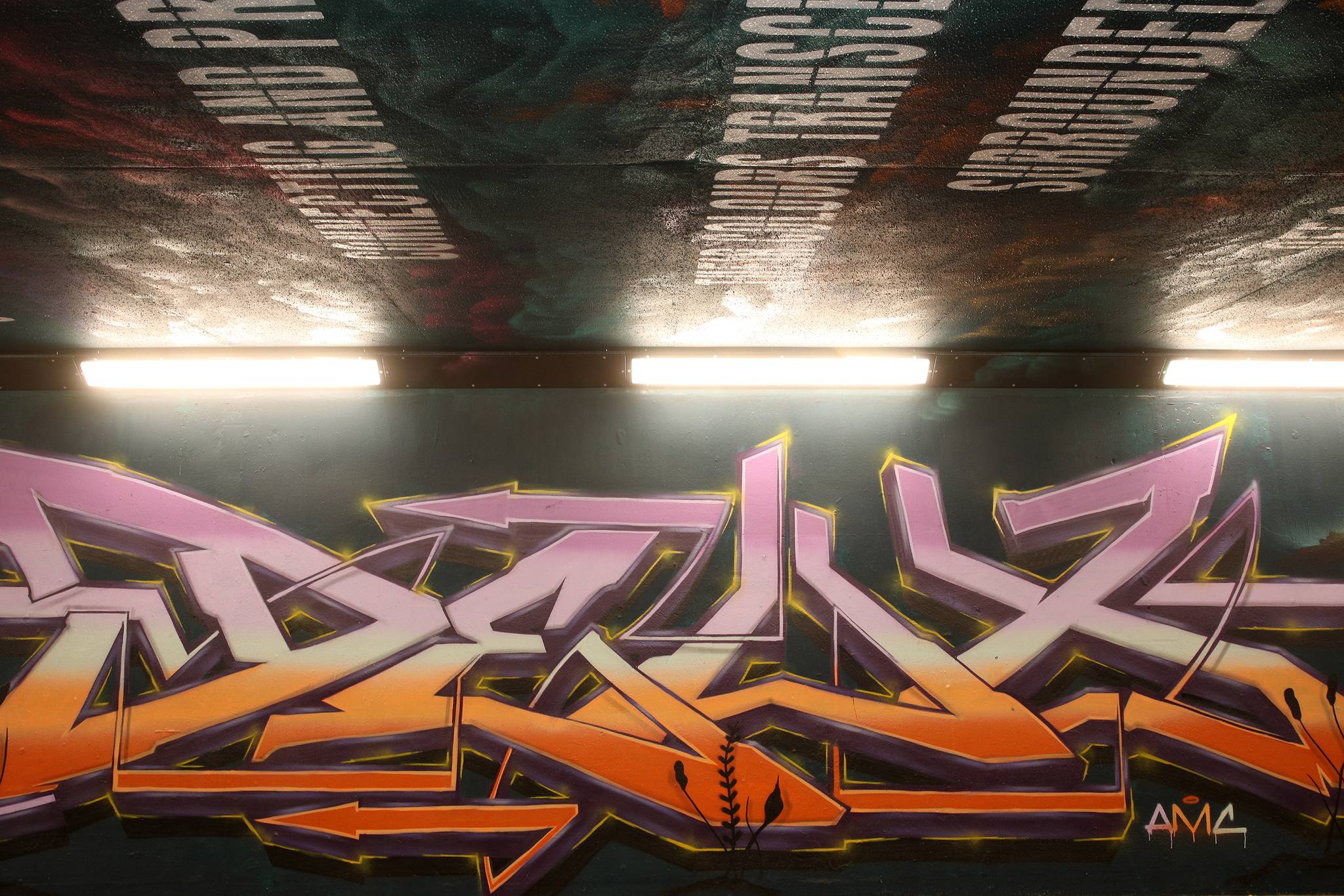 KVLR, Emic, Friz, Bore, noka, Kone, Noys, Fenz, Jam, joke, Snak&mdash;Tunnel Vision