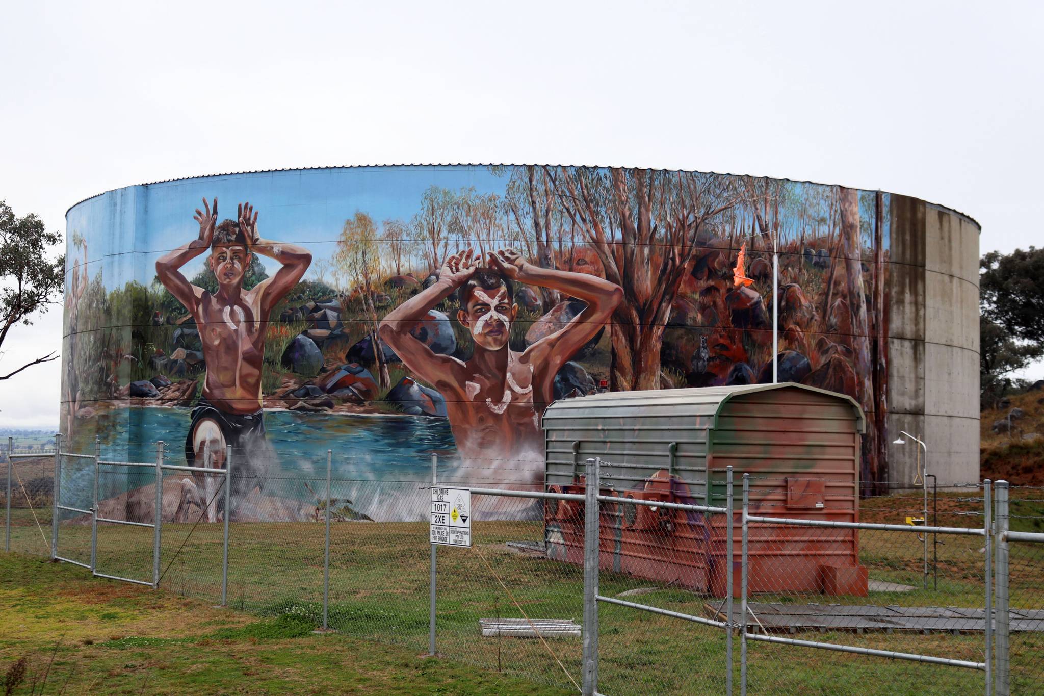 Drapl, The Zookeeper, The Brightsiders&mdash;Cowra POW Water Tank Mural