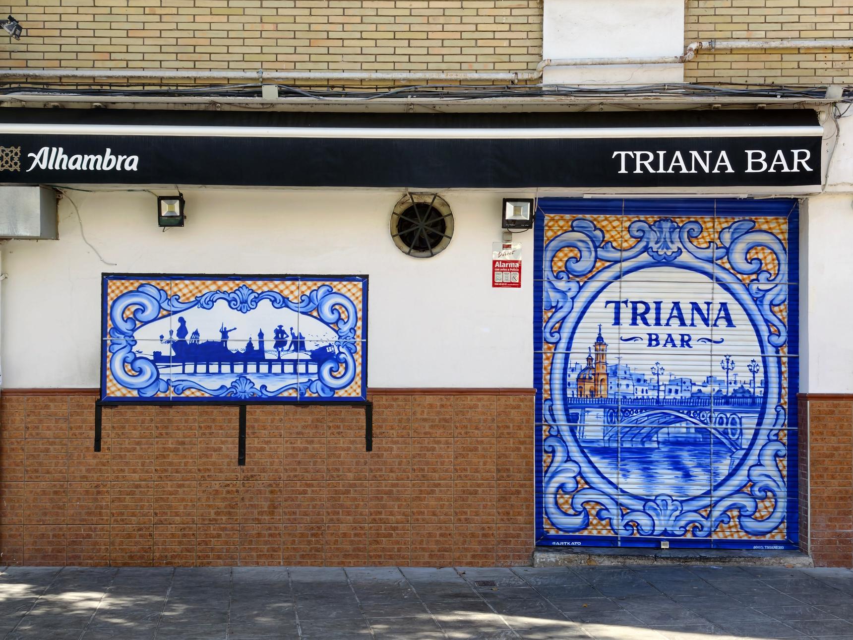 Kato—Azulejo Triana Bar