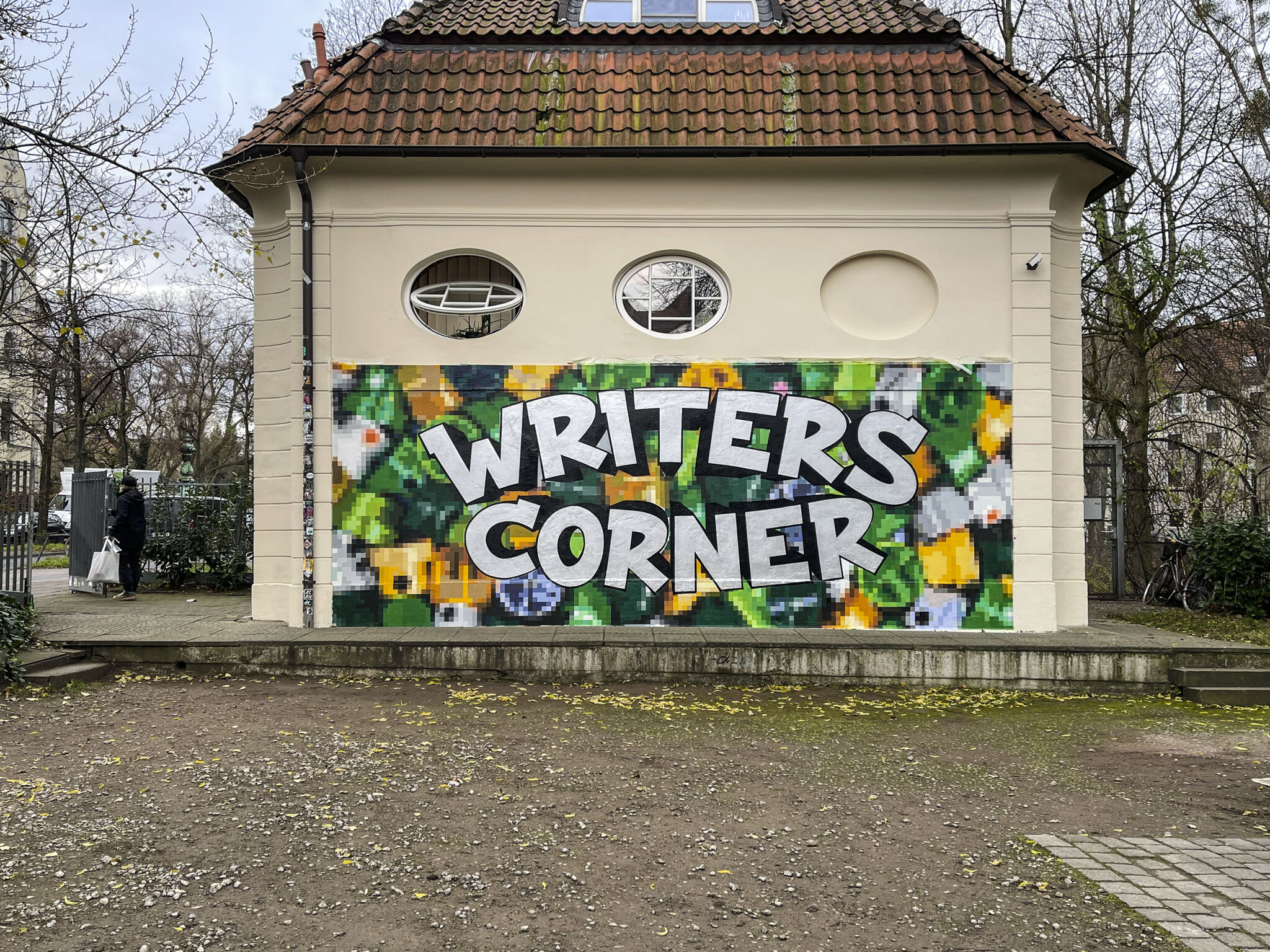 Bryom&mdash;Writers Corner