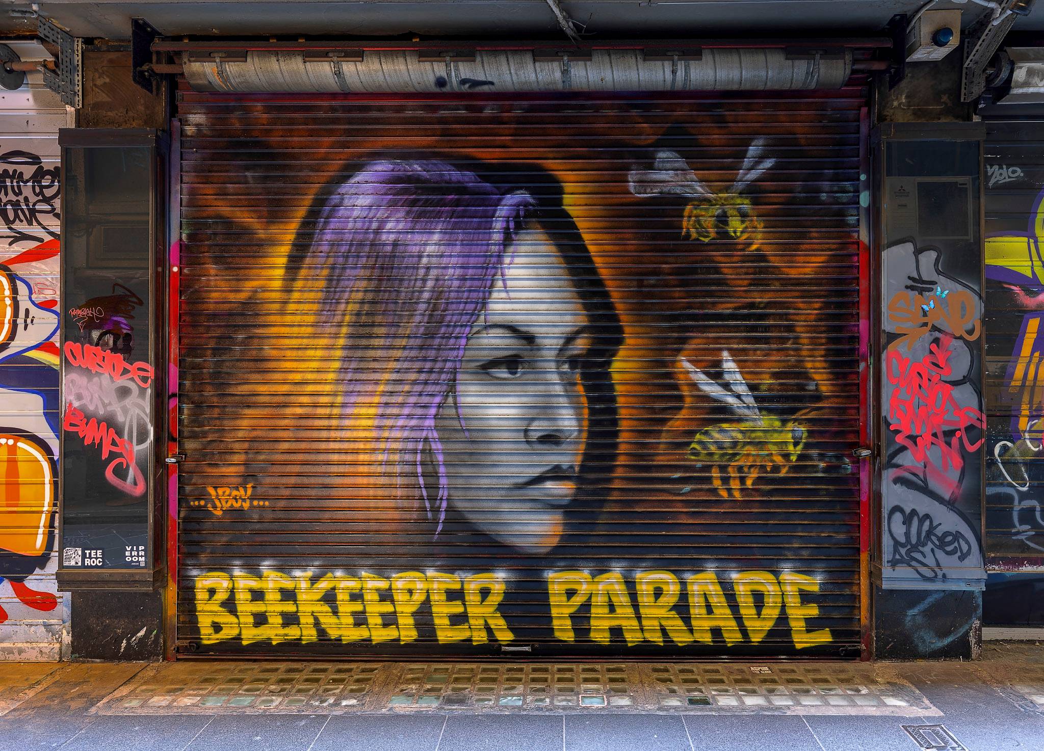 Jonydee80&mdash;Beekeeper Parade