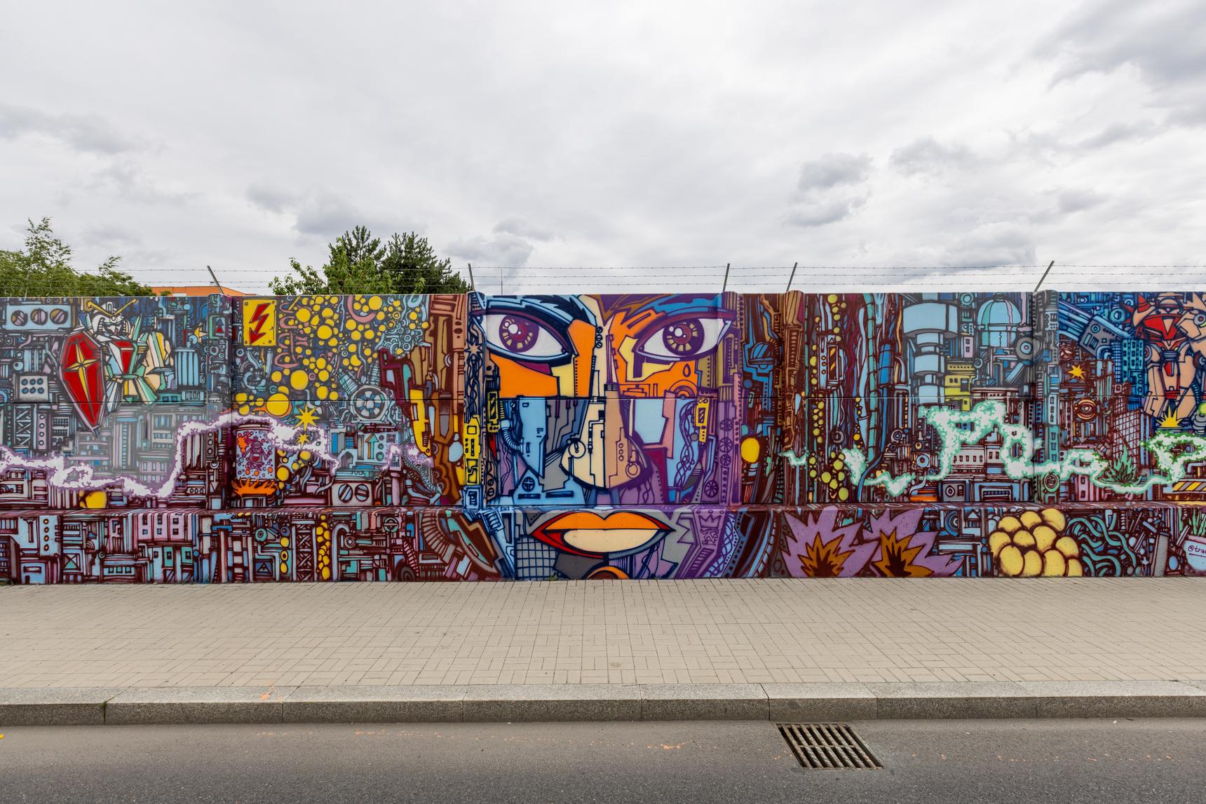 Michal Škapa a.k.a. TRON—HABITAT MURAL