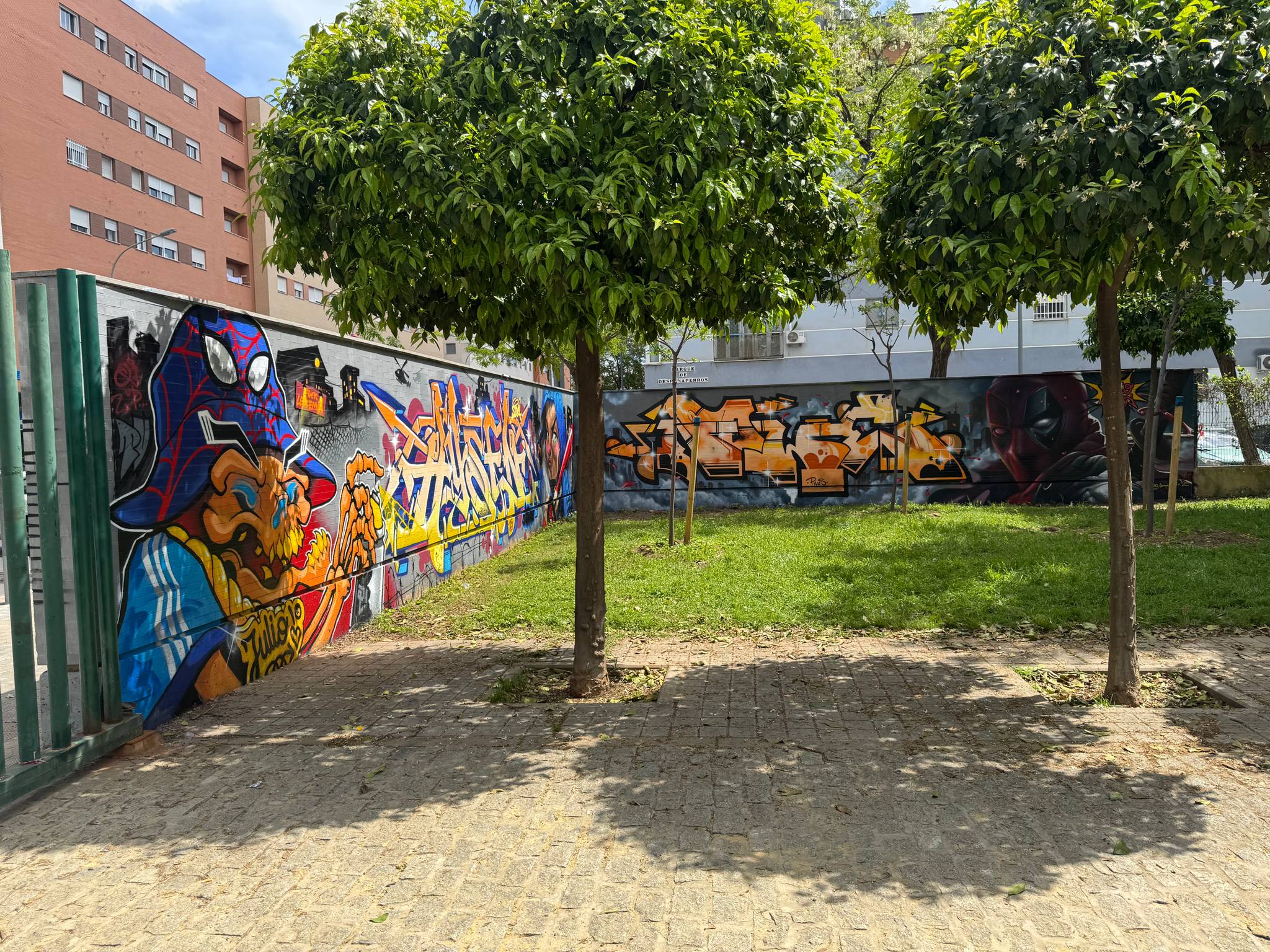 Alone198, Arto, Asben, Bame, Banana Paredes, Bizcui, Bore, Buda, Harfo, Zoor, Troncoso, Magma, Trach, Saure, Sawe, Nose, Kike AR Garcia, Grouper, Dase (ES)&mdash;Homenaje a Julione 2025