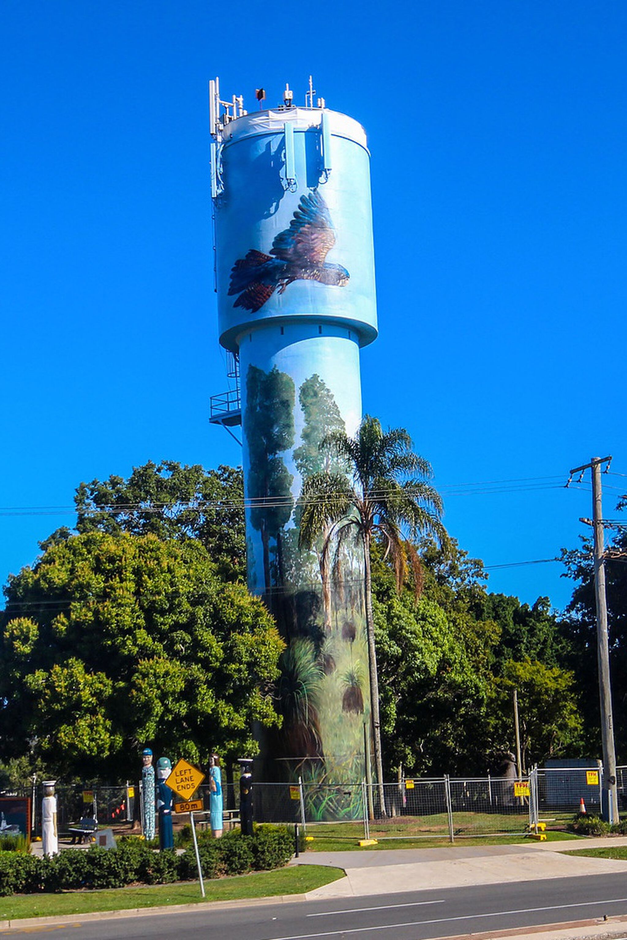 Australian Silo Art Trail, Jordon Bruce, Joel Fergie, Travis Vinson, The Zookeeper, Drapl&mdash;Kallangur Water Tower Art