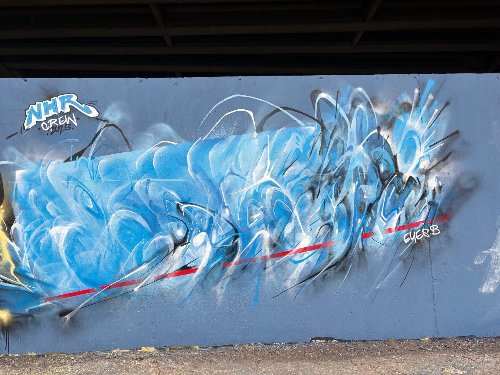 —Legal wall Rue des Rivages