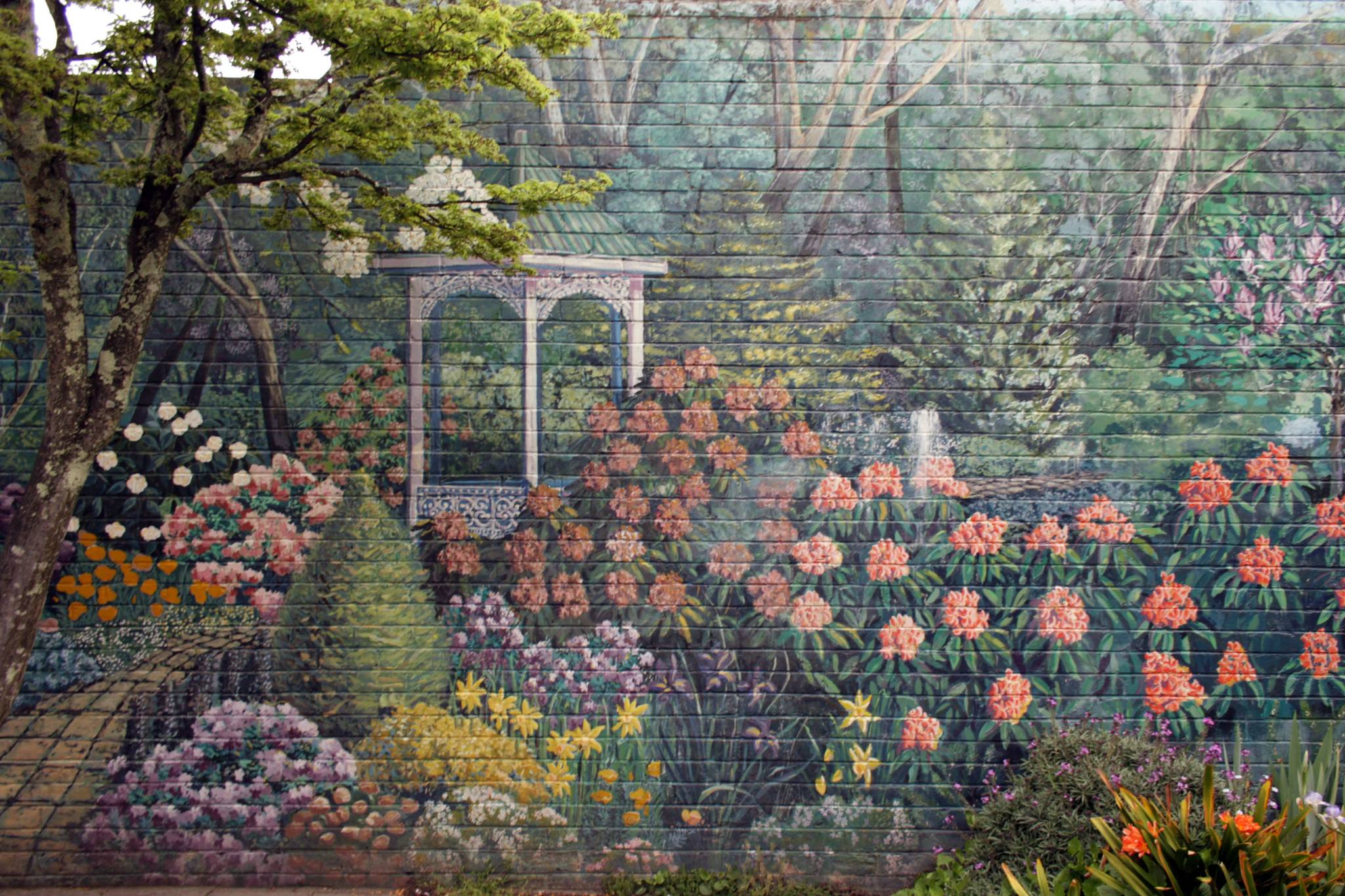 Malcolm King, Julie McKenzie&mdash;Leura Bicentennial Mural