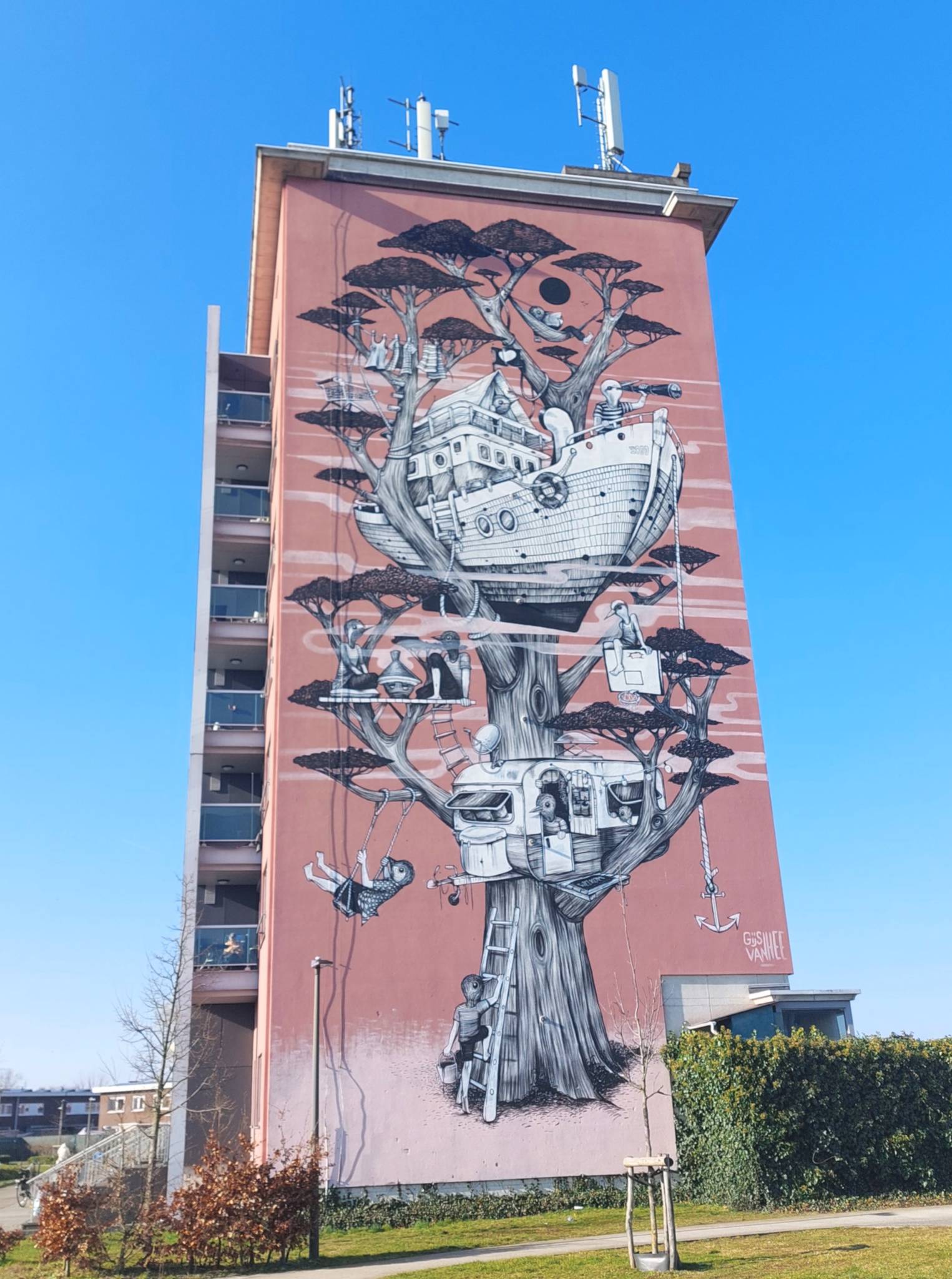 Gijs Vanhee&mdash;Home