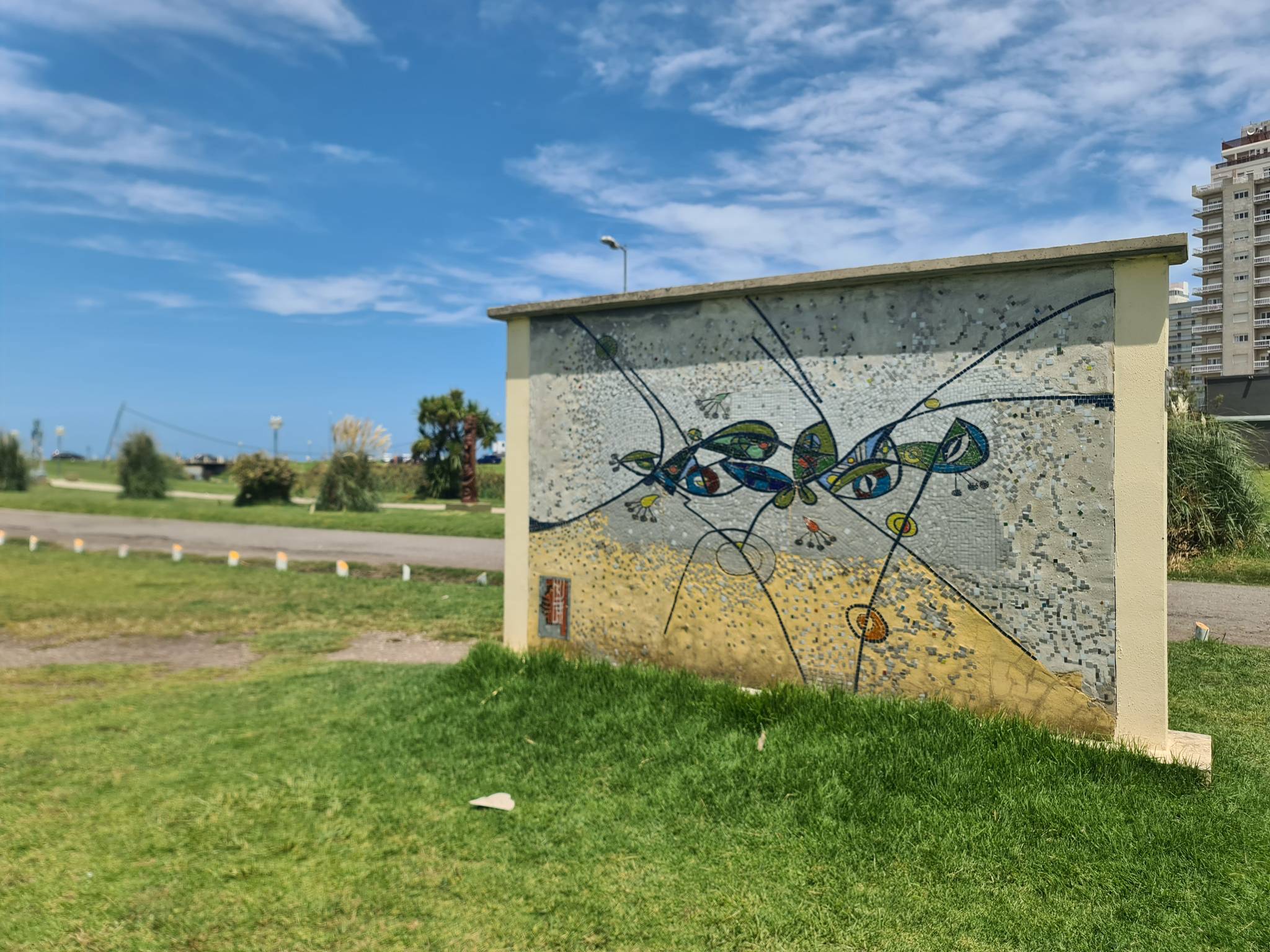 Escuela De Cerámica Rogelio Yrurtia&mdash;Homenaje a Miró