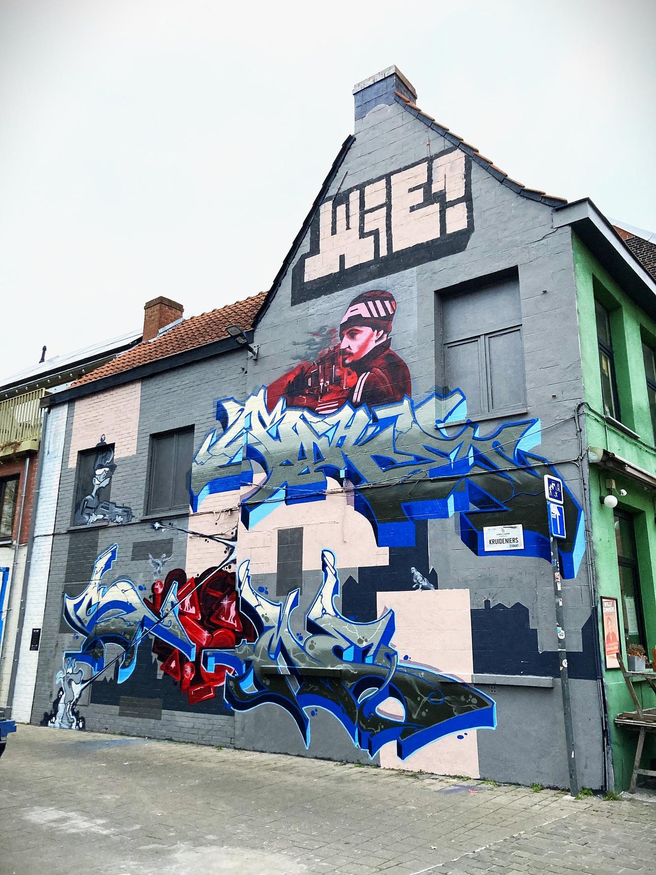 —Le M.U.R Ghent