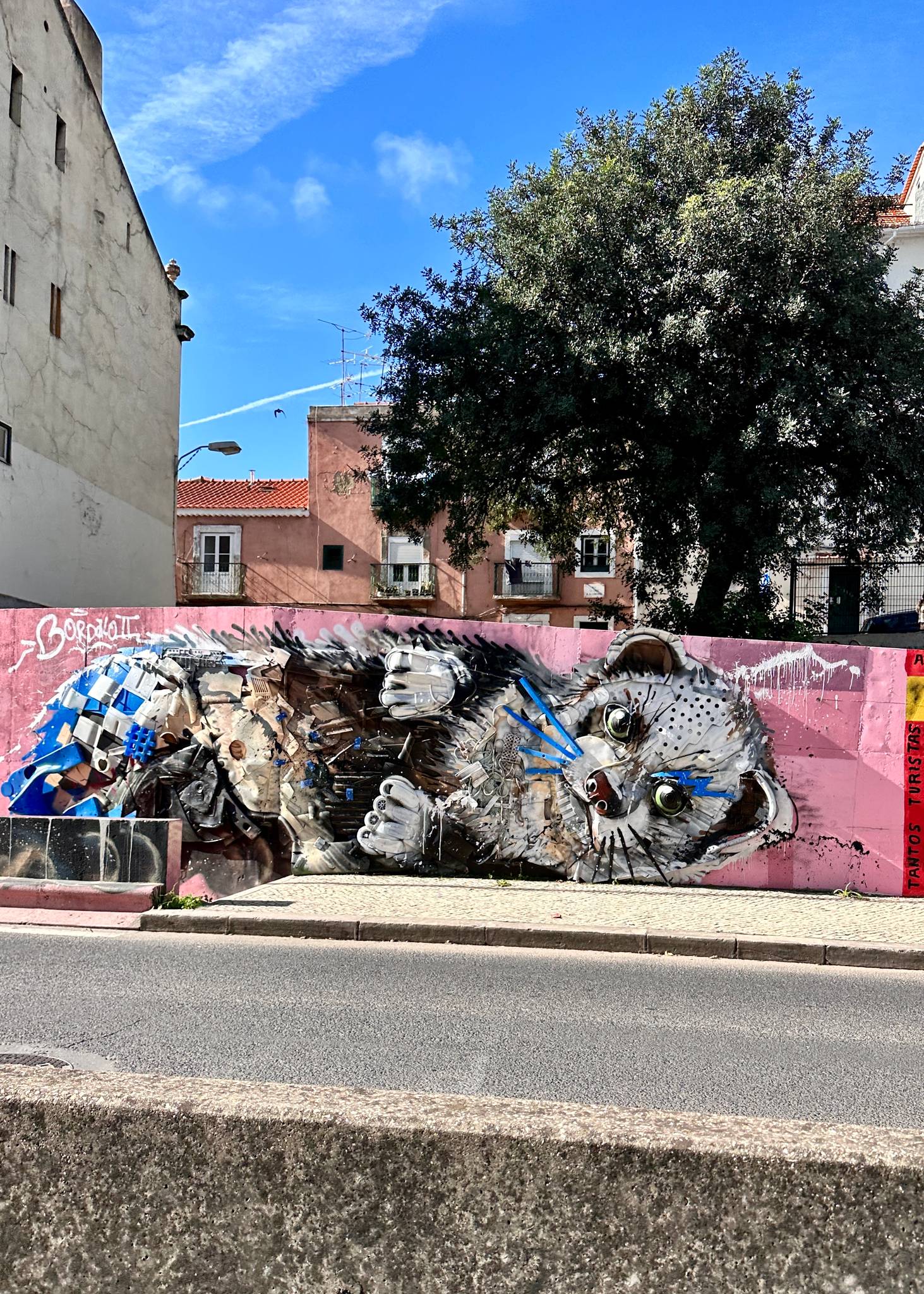 Bordalo ll&mdash;Half Weasel