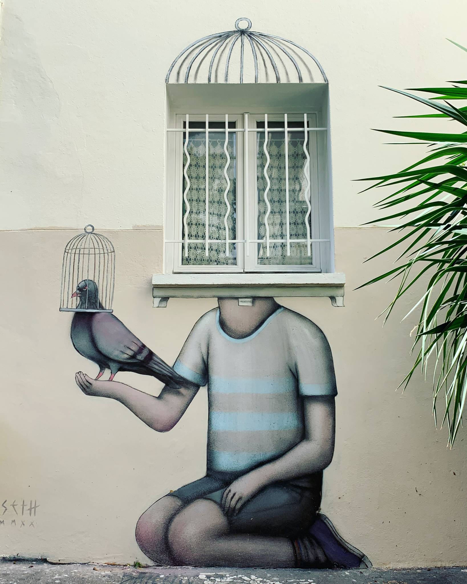 Seth Globepainter&mdash;Face covering required