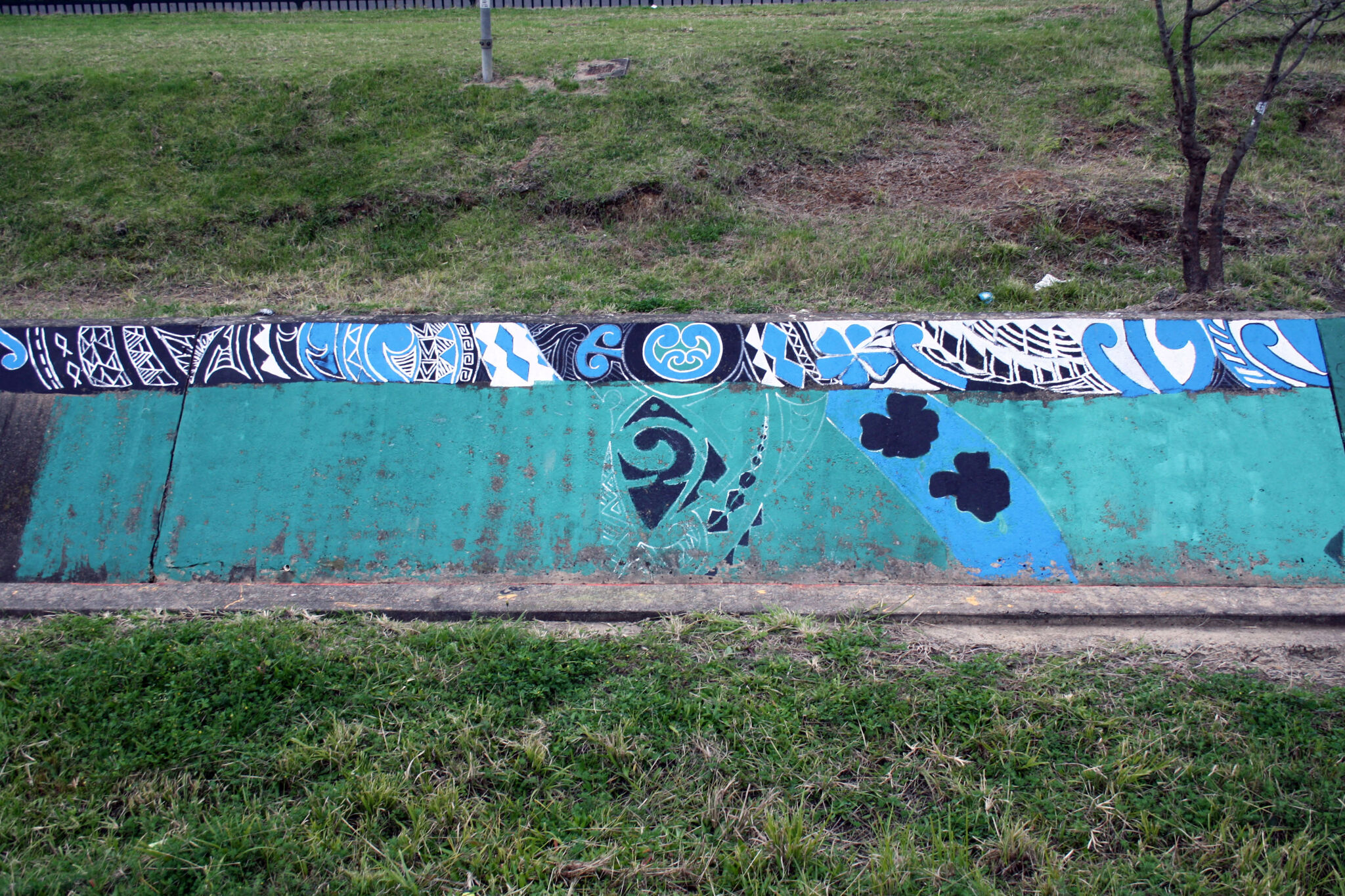 Unknown - Sydney&mdash;Rubbish in the Street Pollutes the Creek