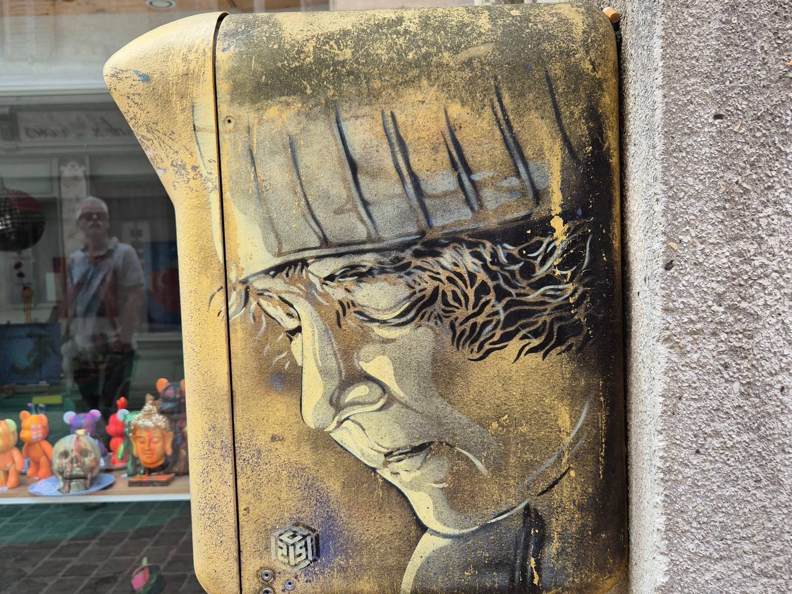 C215—Suzanne Noël