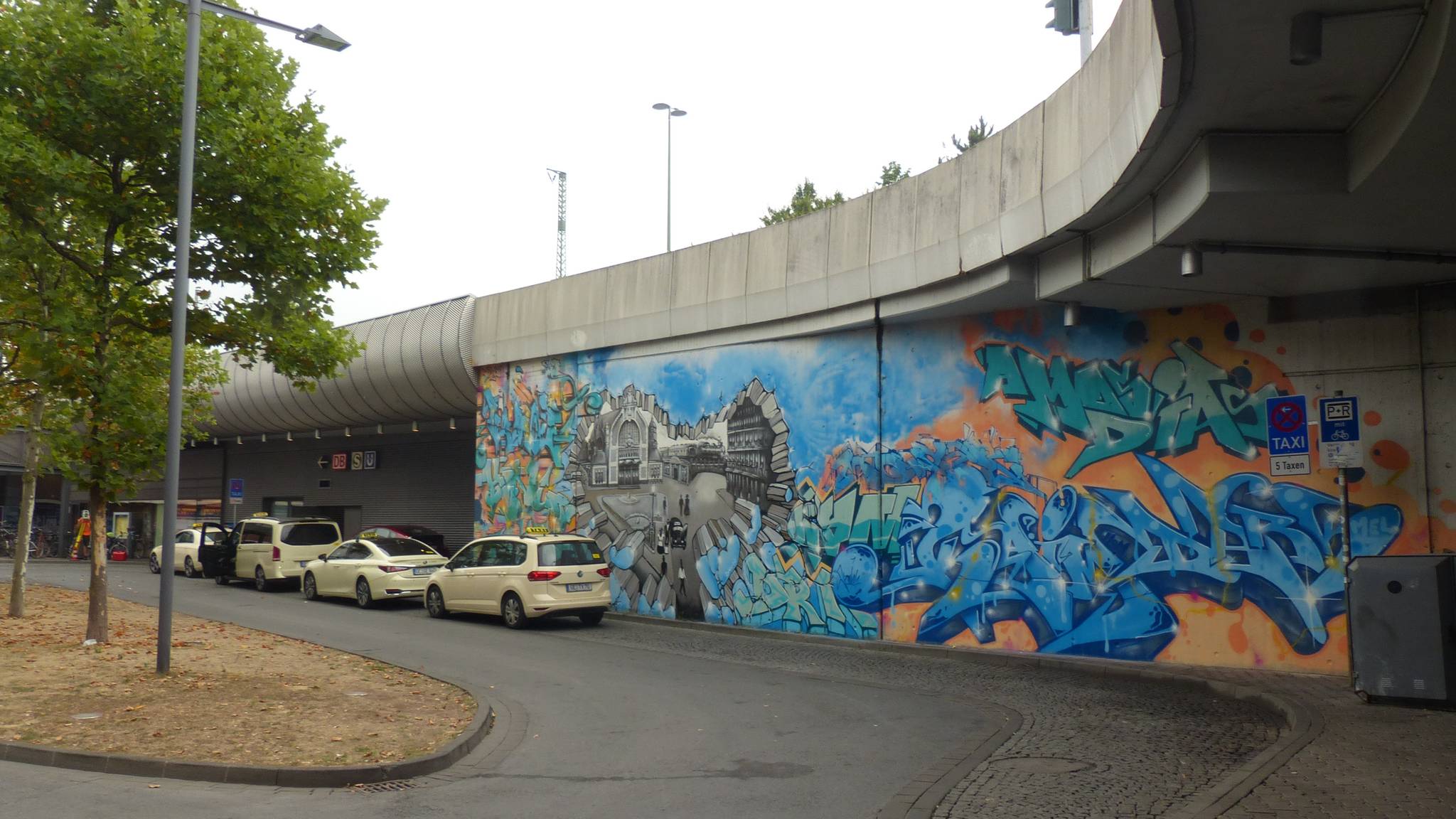 DAN , DRK Crew&mdash;Old Gelsenkirchen Central Station